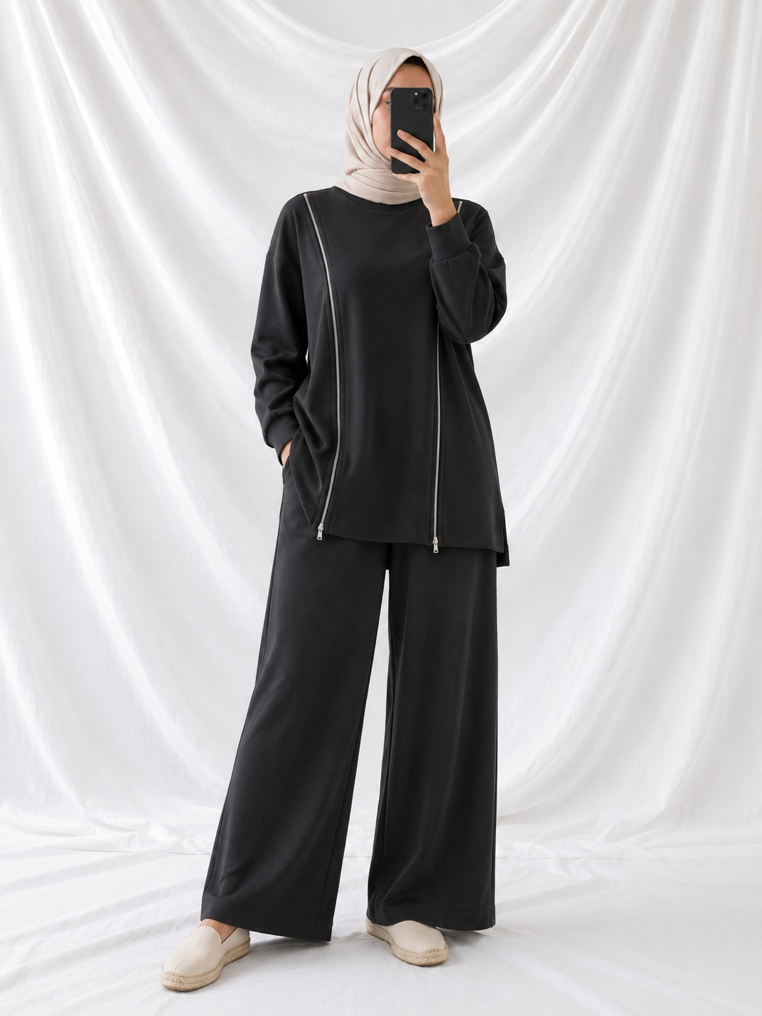 Zipper Style Lounge Set