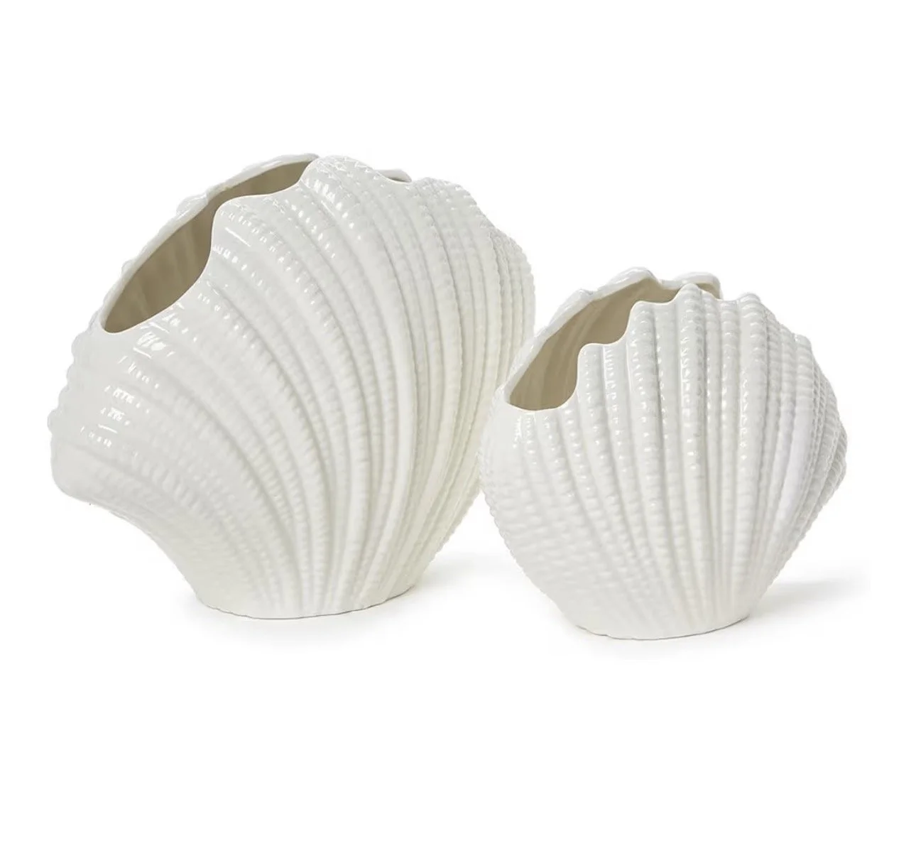 White Shell vases