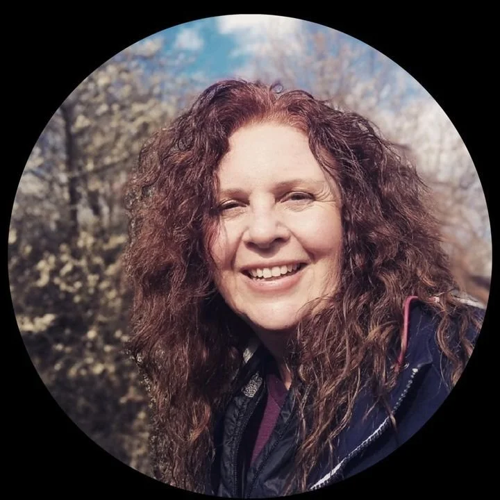 LInda lives the life she hsares as a renowned digital nomad