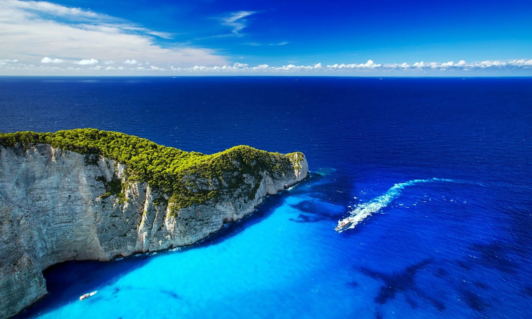 best-greek-islands-to-visit-in-greece-header.jpg