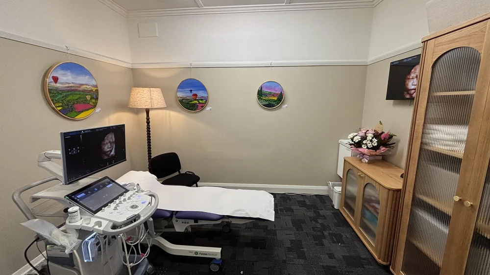 Ultrasound equipment and examination bed in the Central West Women's Imaging clinic