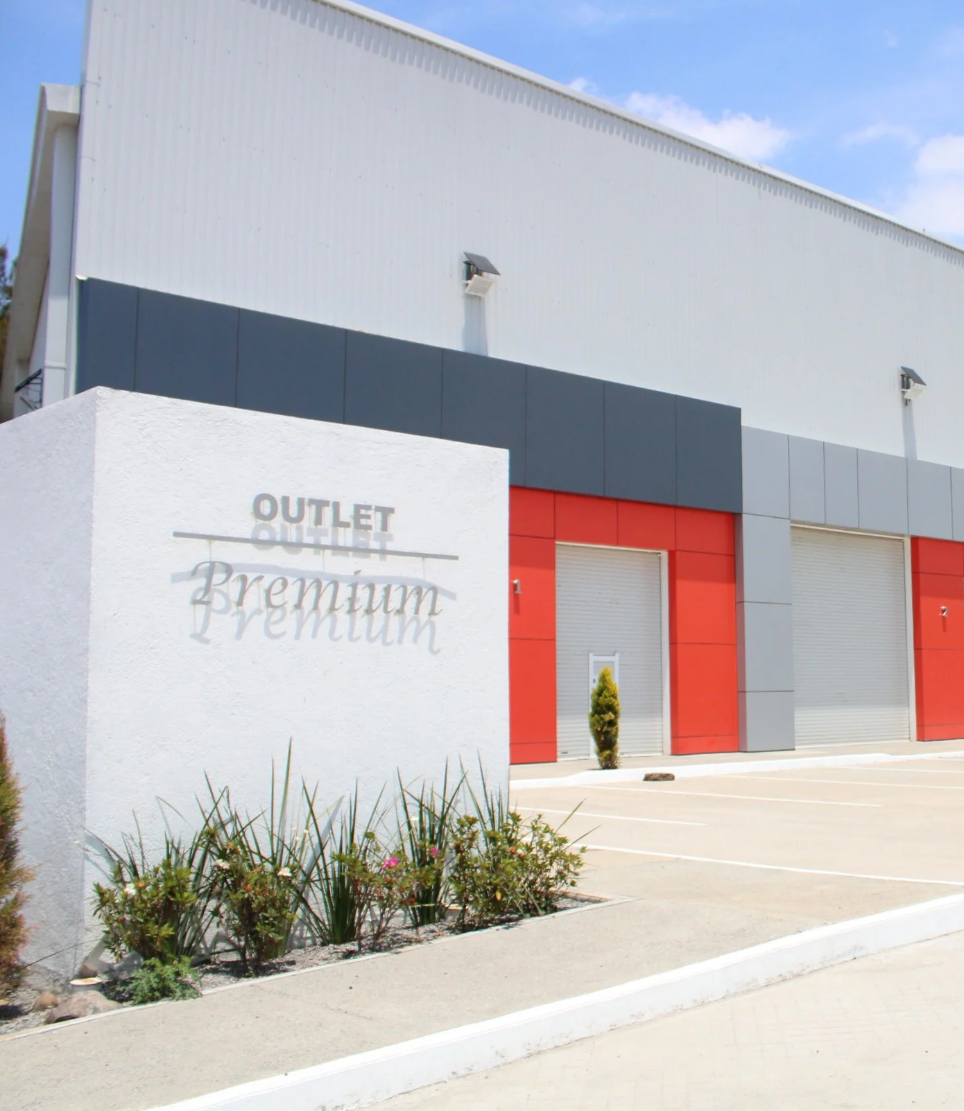 OUTLET PREMIUM CUAHUTZINGO— NAVES DESDE 455 M²