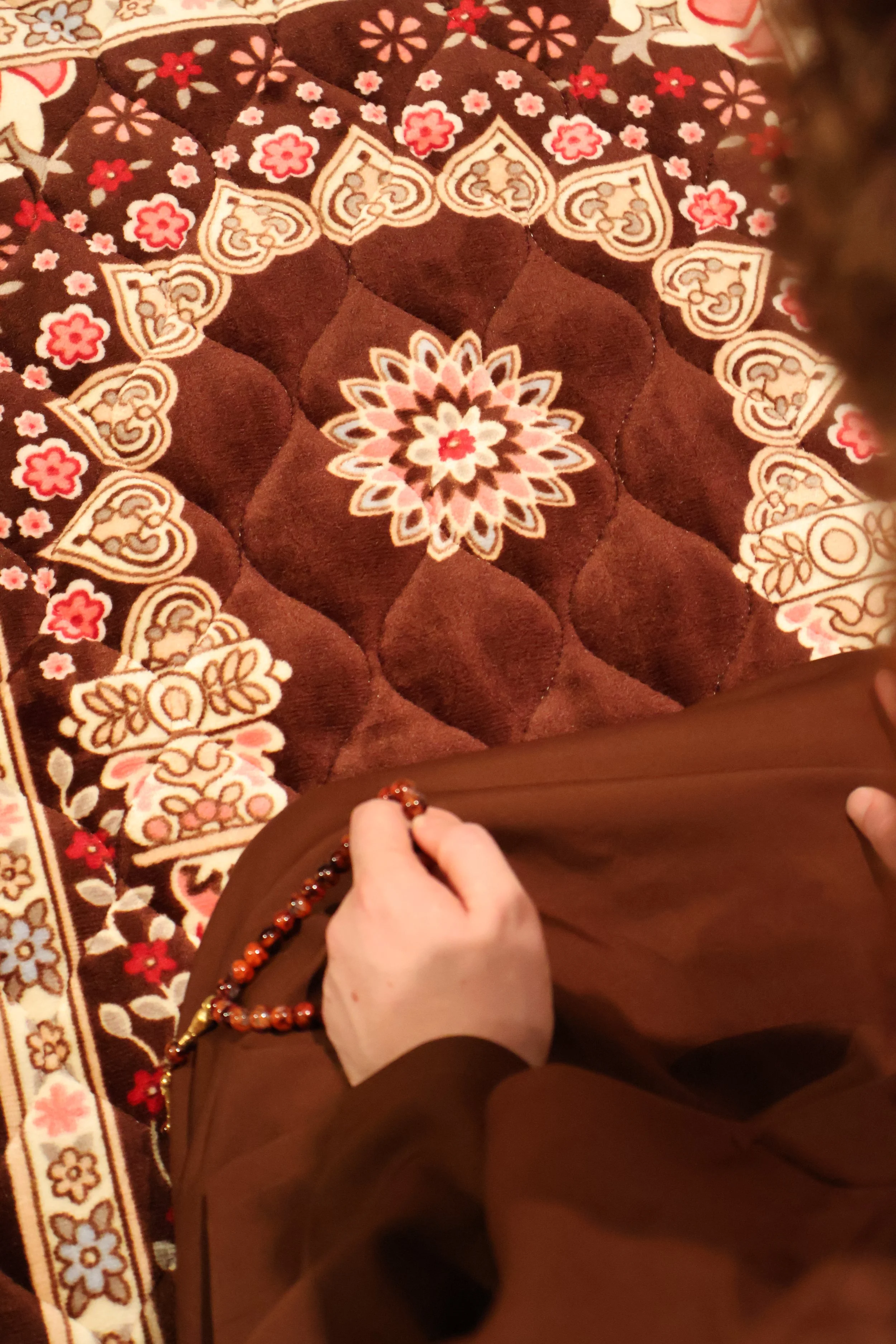 Islamic prayer mat floral design