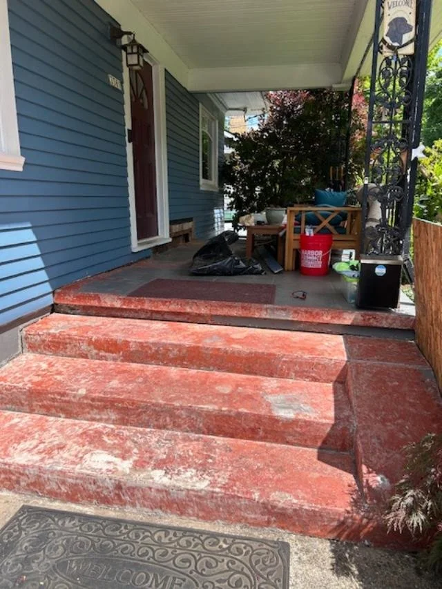 front entryway before.jpg
