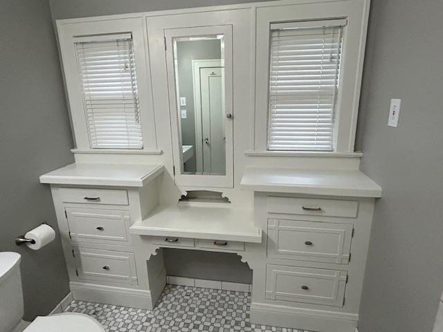 bathroom 2.jpg