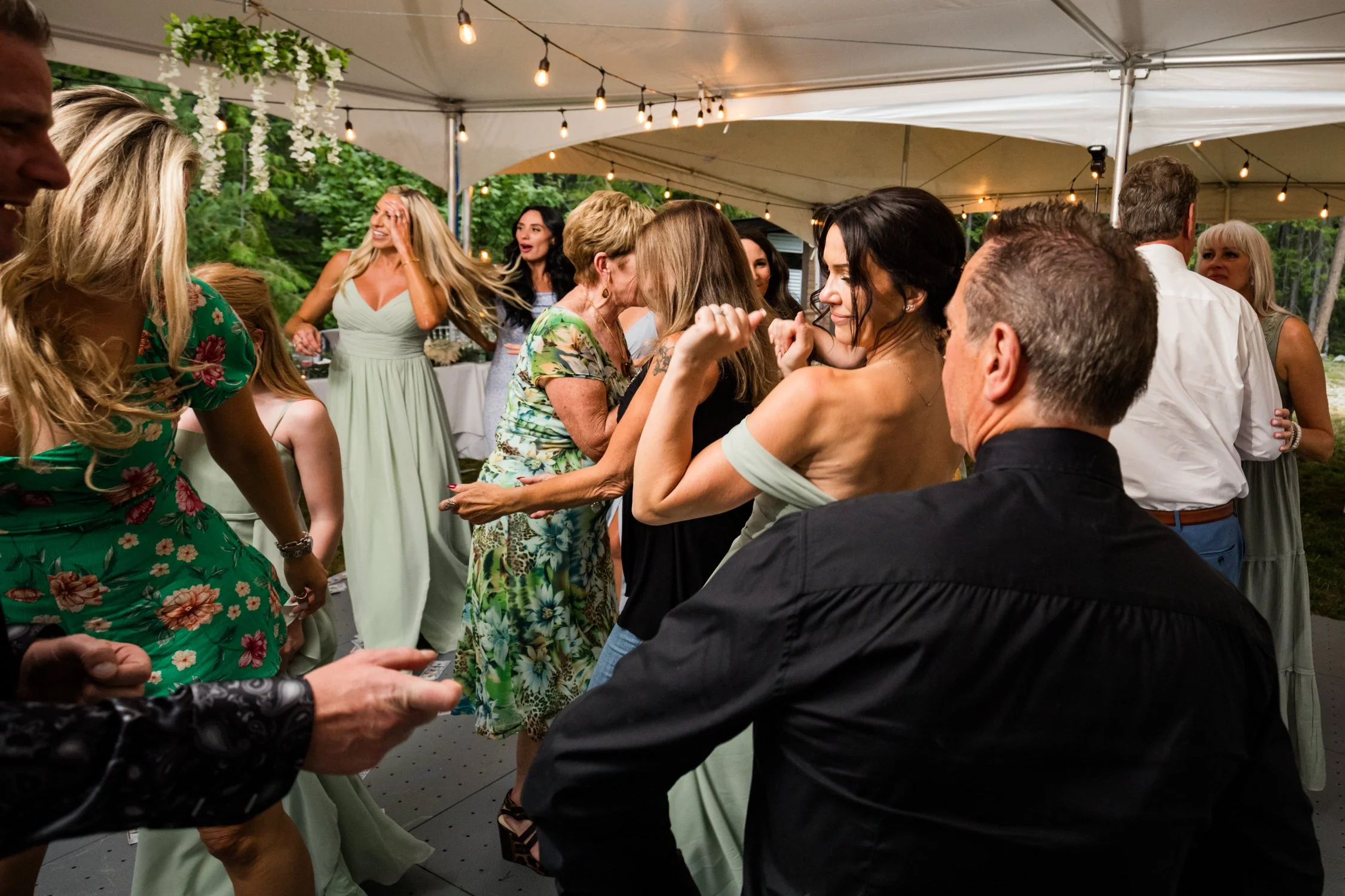 ©backdeckstudios-revelstoke-eaglepass-wedding-24.jpg