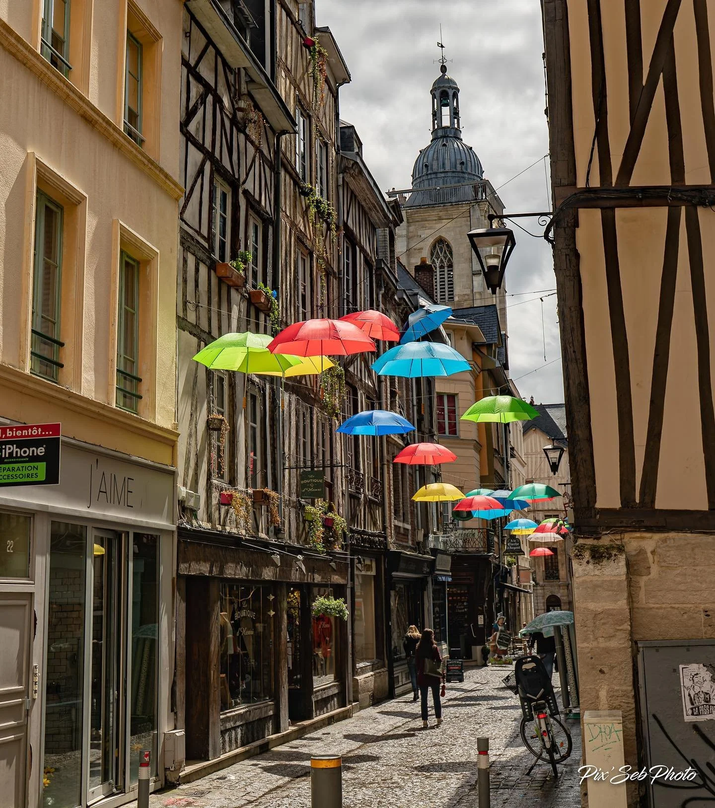 Rue massacre Rouen 📸