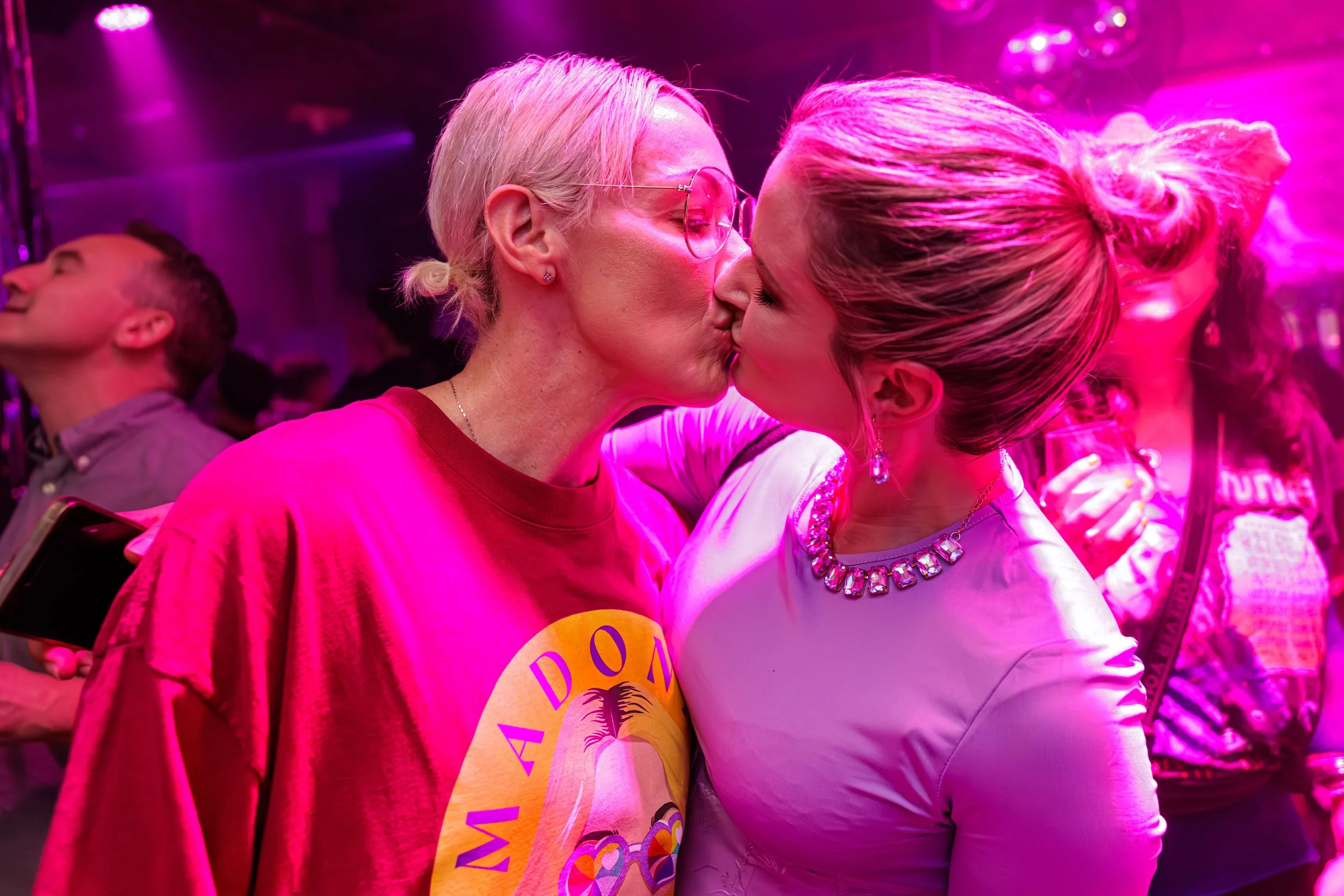 BarKylie_Madonna-26.jpg
