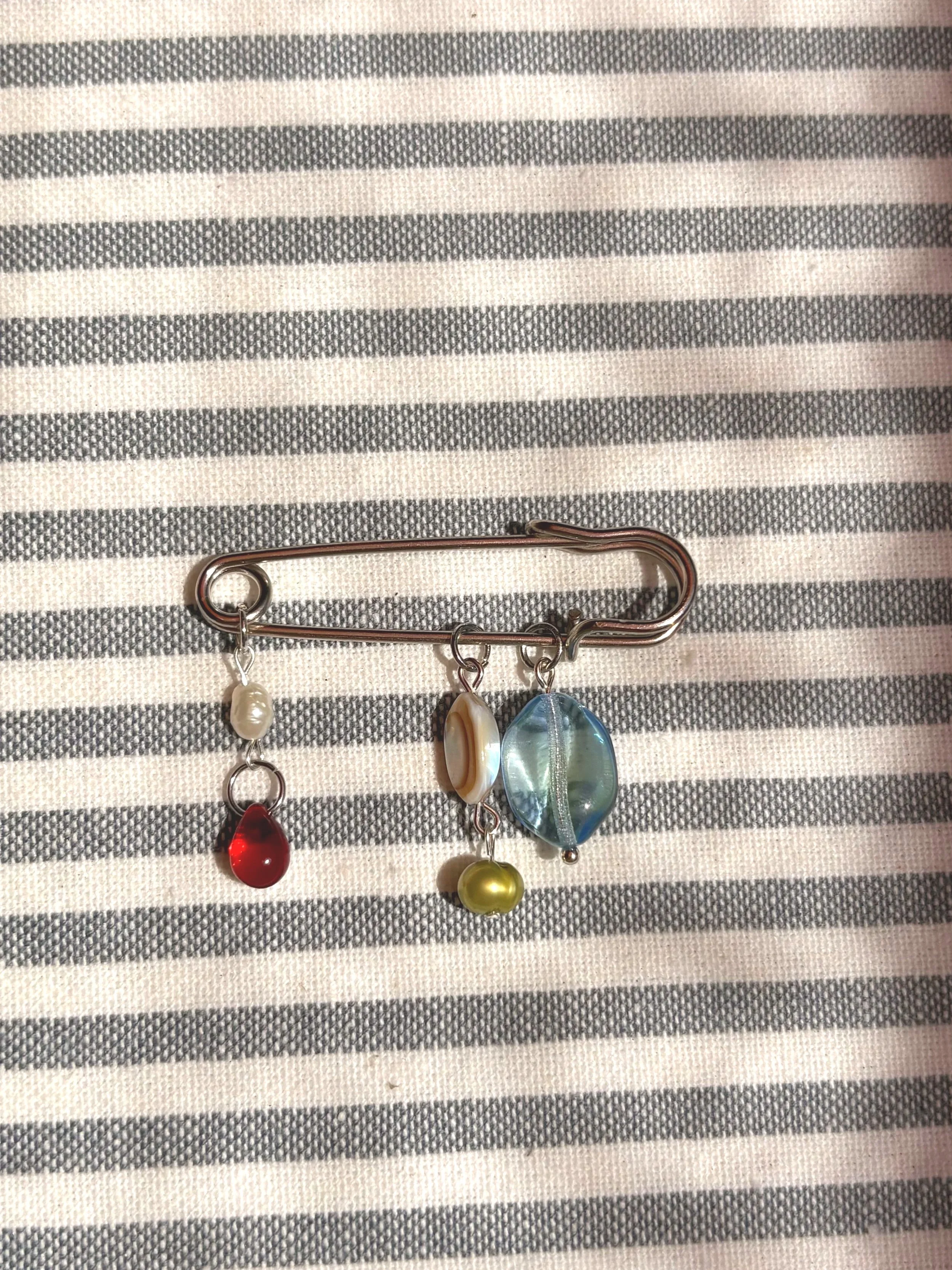 Droplets Pin