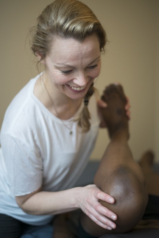 behandling för stress och spänning i kroppen