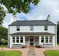 MILLBURN HOUSE - a welcoming guest house in Dunvegan offering comfortable accommodation and a peaceful base from which to explore the Isle of Skye’