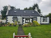 THE CROFT STUDIO - Established in 1965, a working studio and gallery offering a wide range of original paintings by Pamela Budge and prints by Daisy Budge