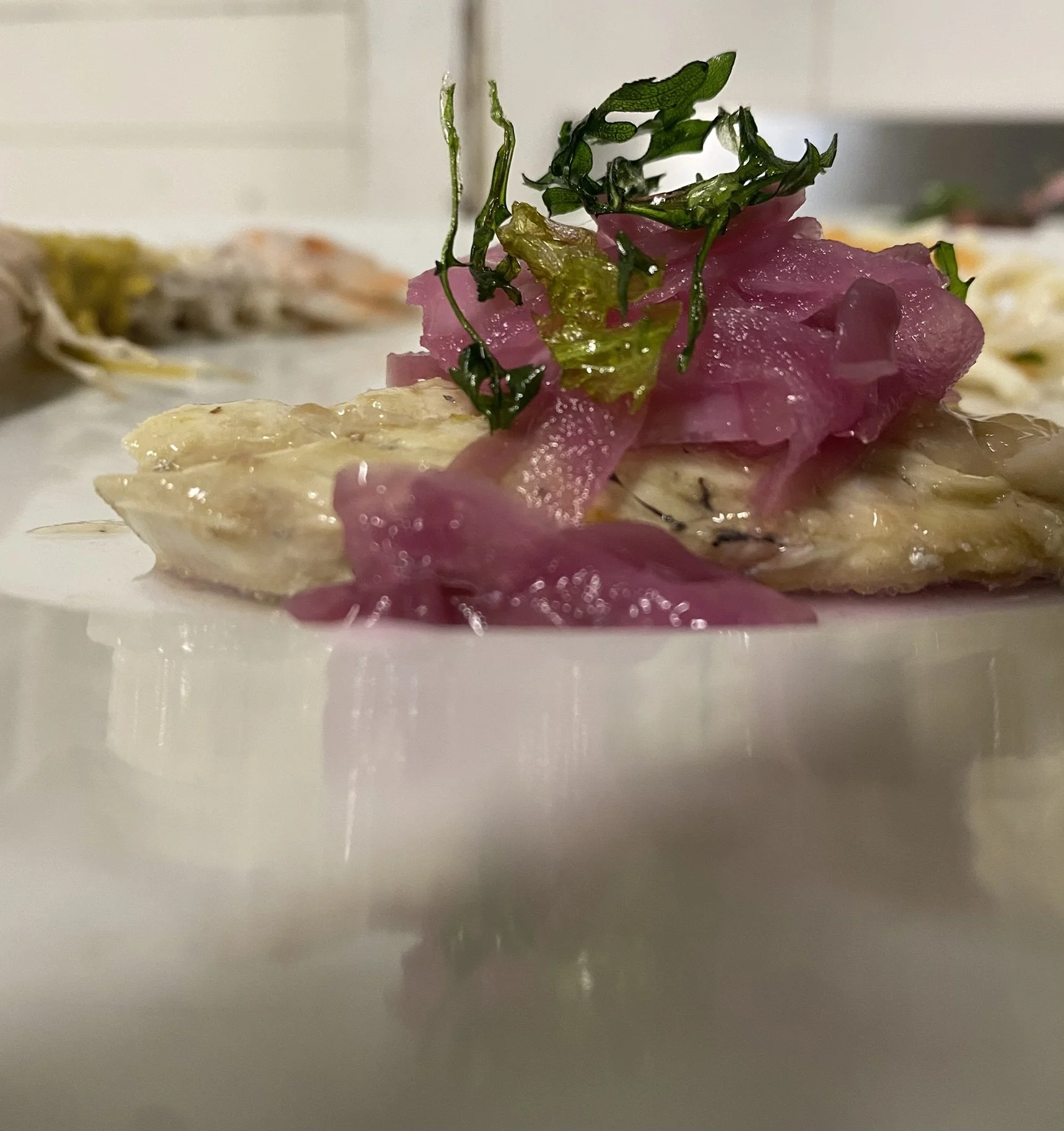 Palamiti al vapore con cipolla caramellata