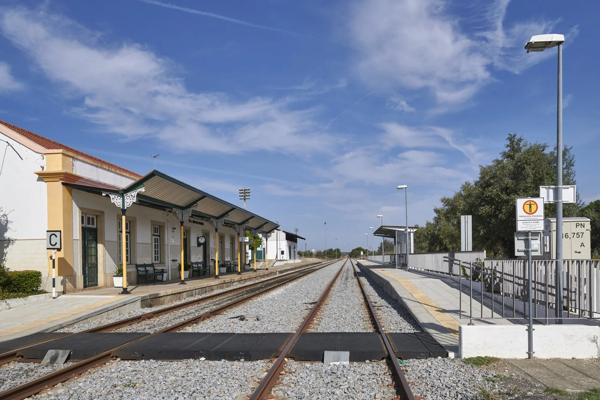Vila Nova Station