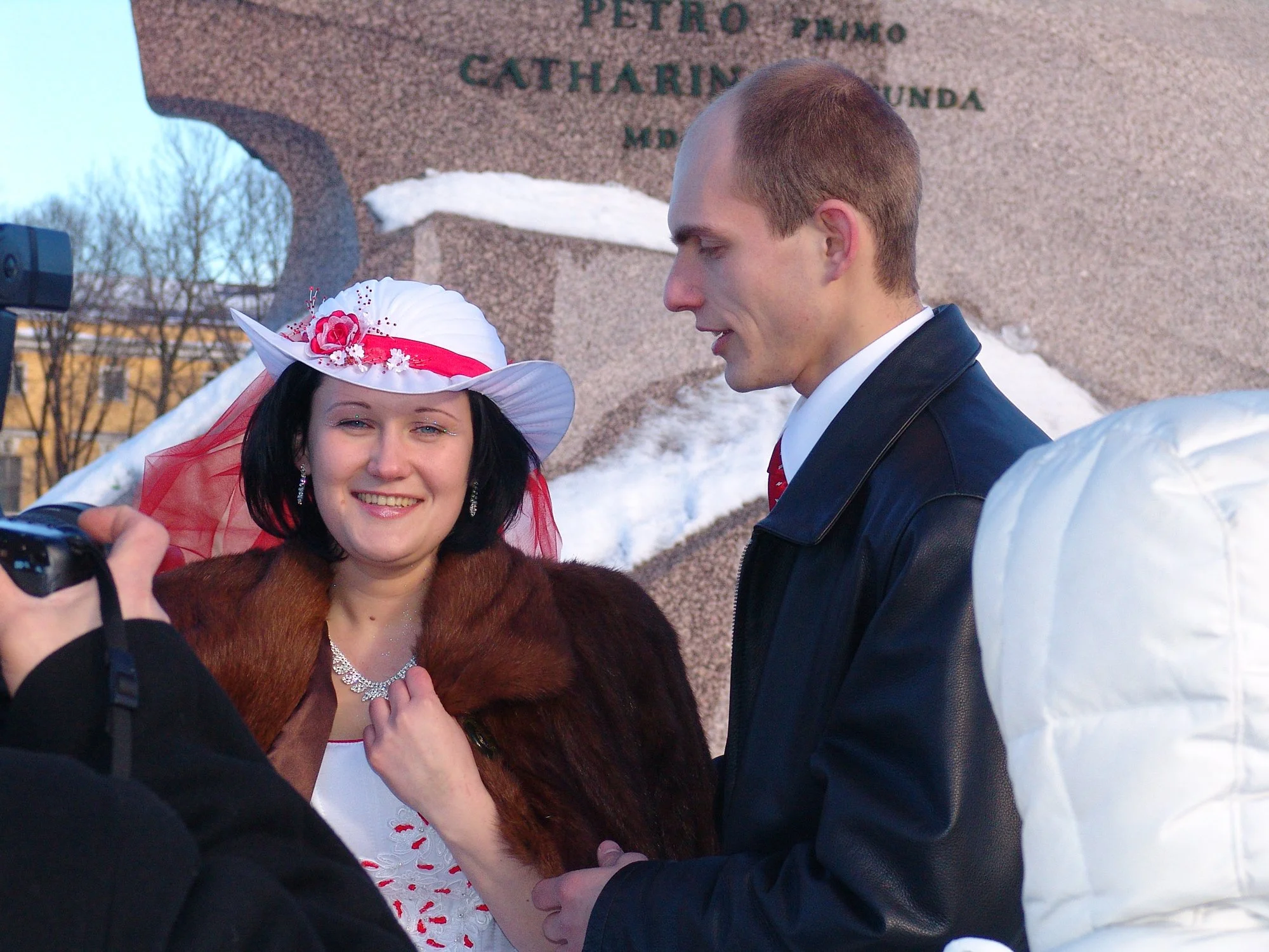 Wedding next to the Bronze Horseman