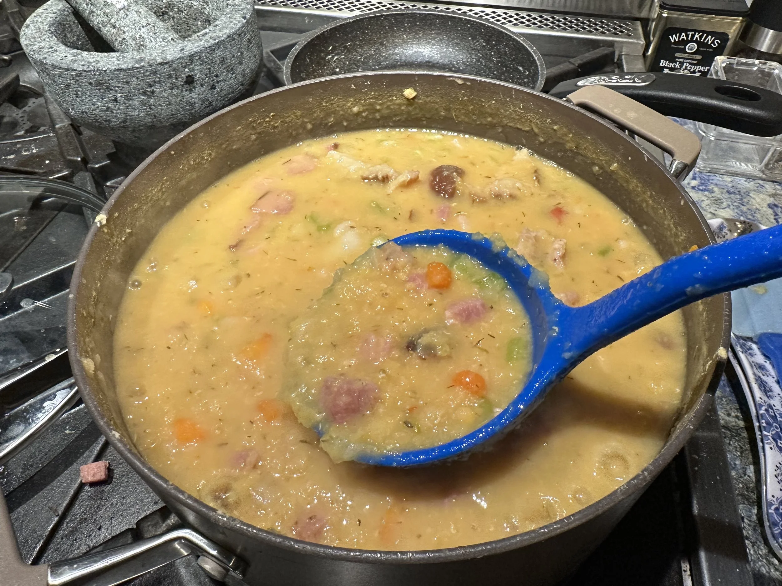 Lentil and smoked ham soup