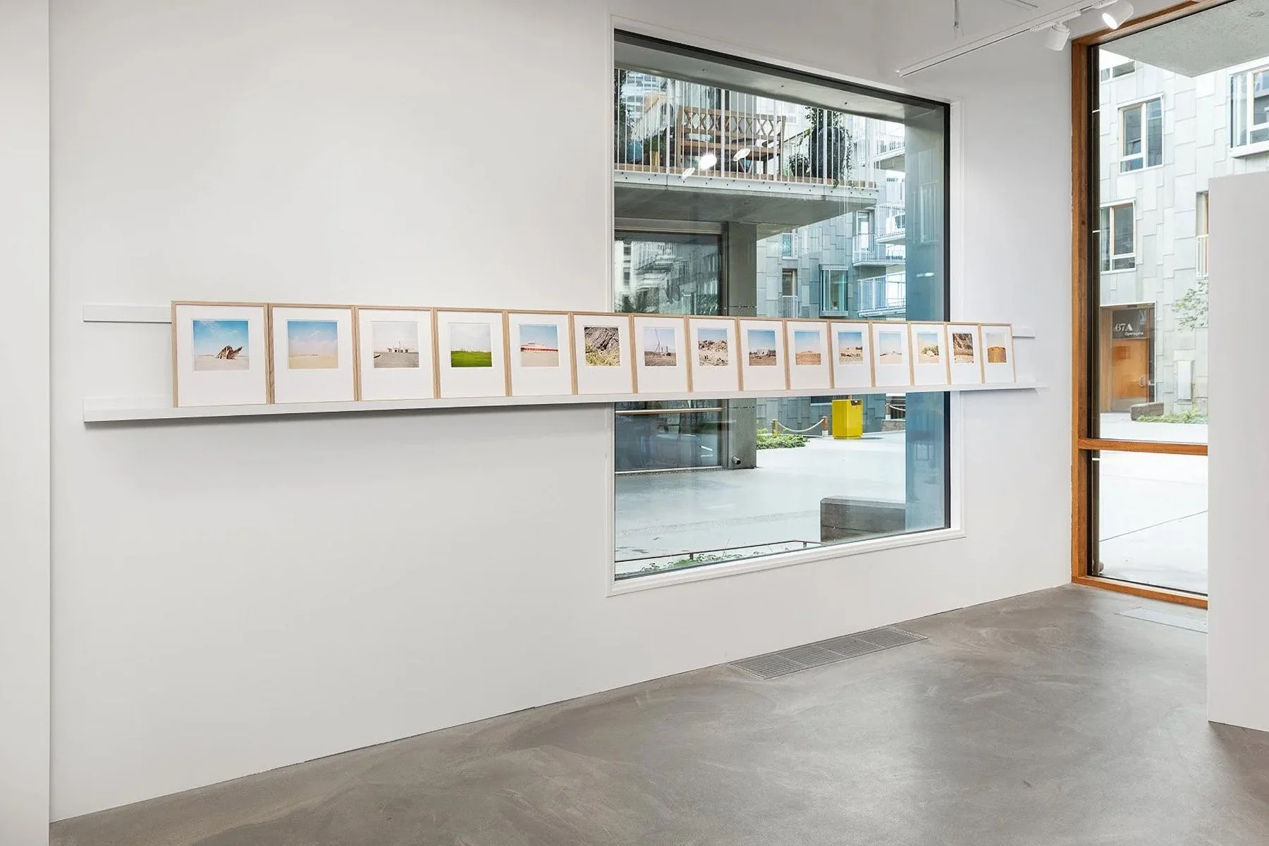 Calling Shapes, Beckoning Shadows, Å stirre en kamel i hvitøyet, Kösk Gallery, Oslo, Norway, 2021