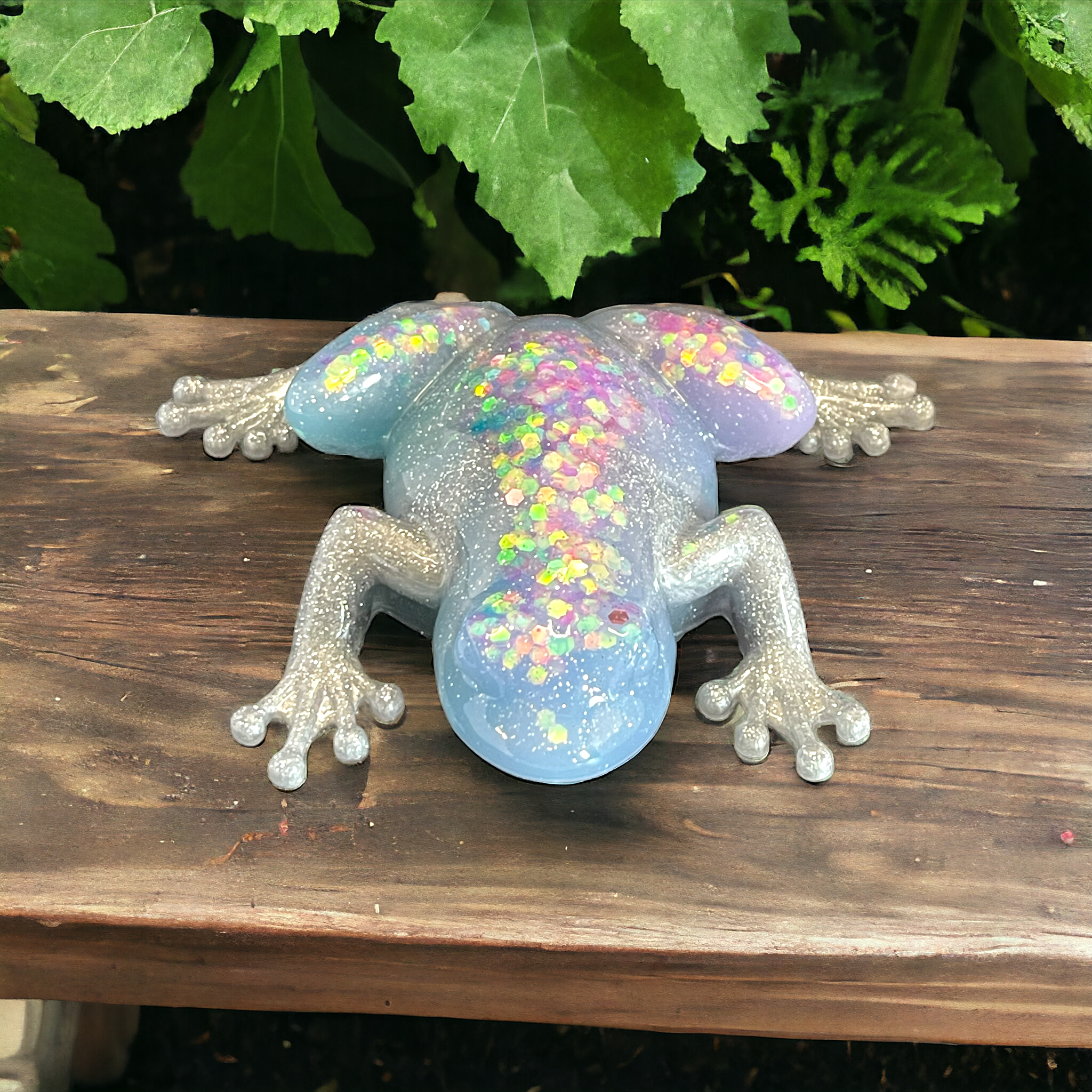 Resin Frog: Light Blue with glitter