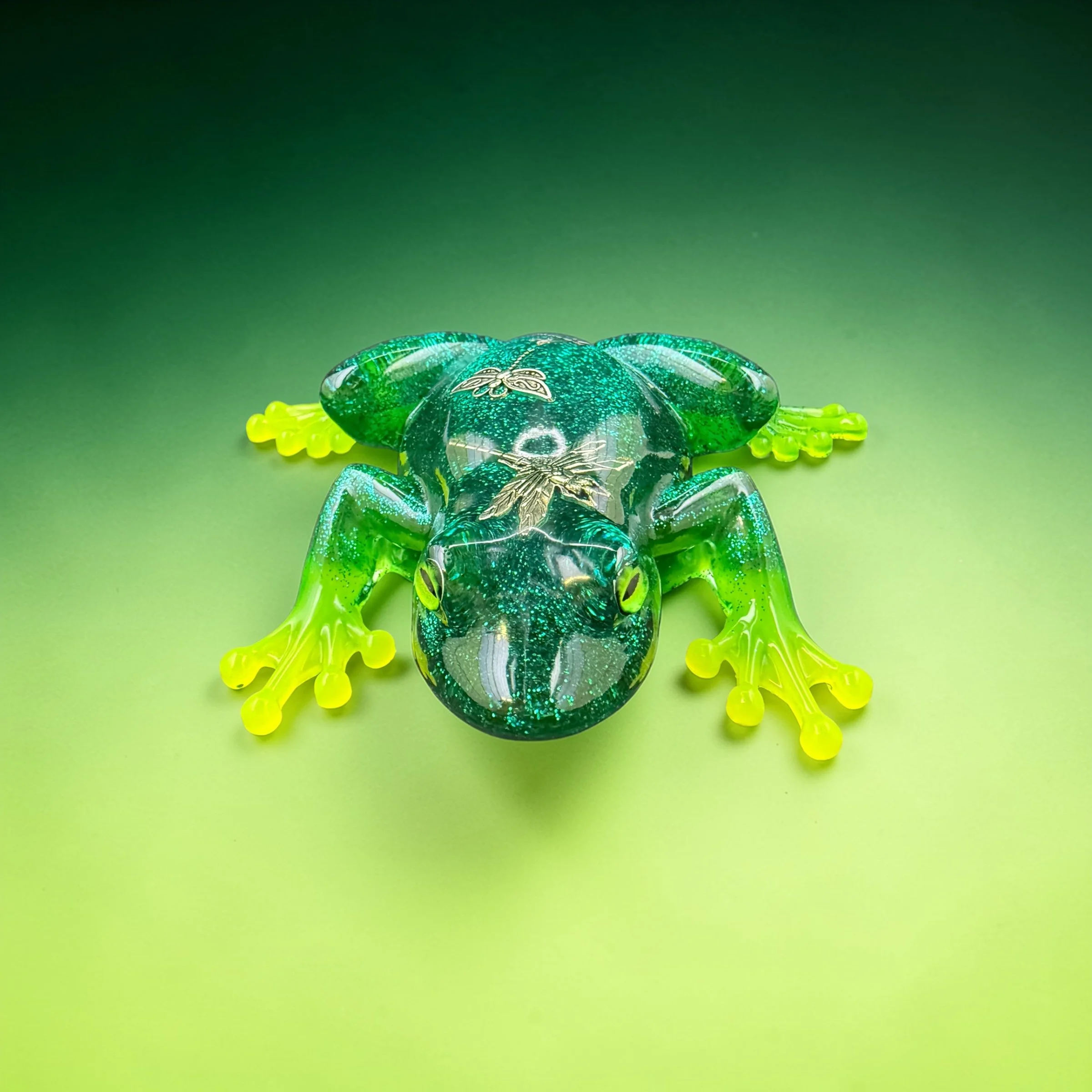 Resin Frog: Emerald Green with Dragonflies and yellow toes
