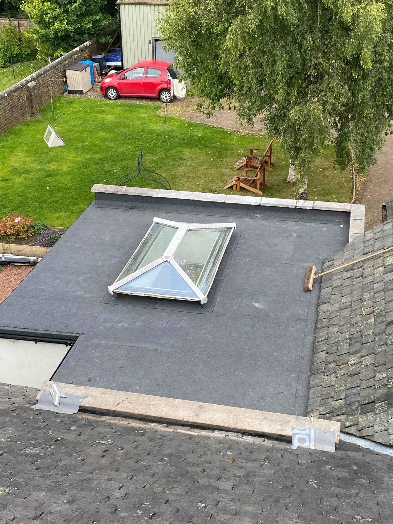 Oranssi project: wraparound deck