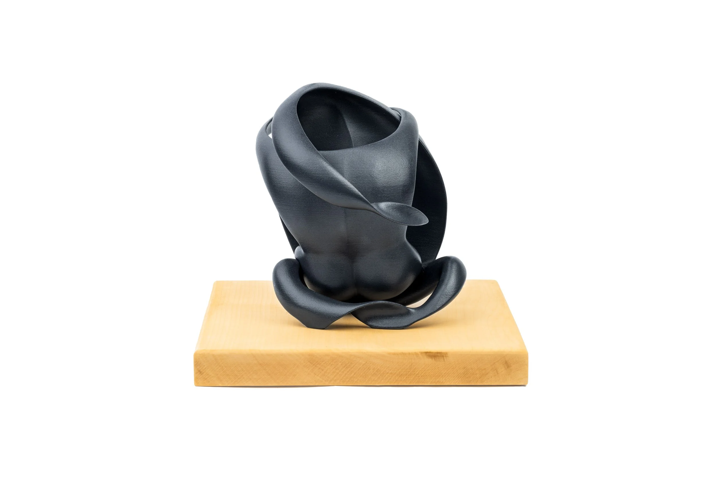 commpas-frischherz-skulptur-holzsockel-web-2.jpg