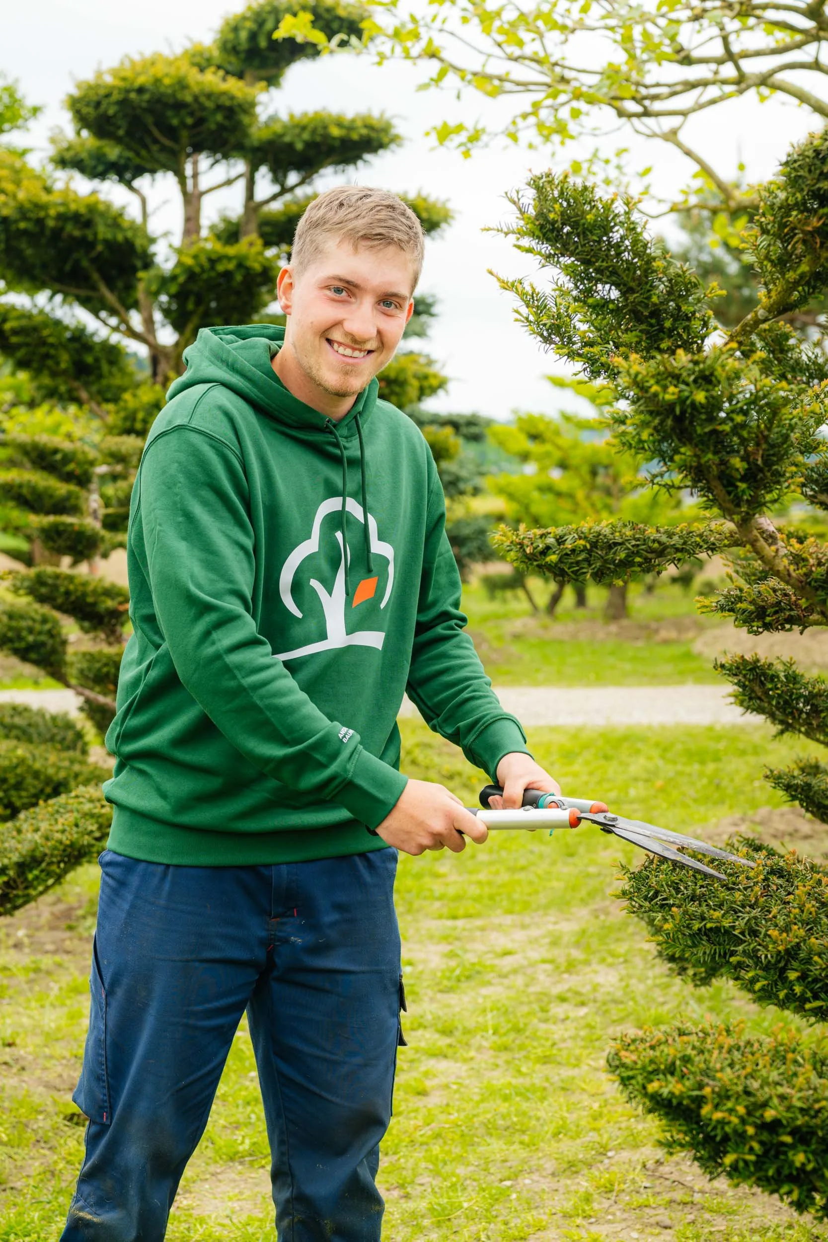 P-2025-422_Anderegg-Baumschulen-AG_Fotoproduktion-Mitarbeiter-Sven-Horisberger-web.jpg