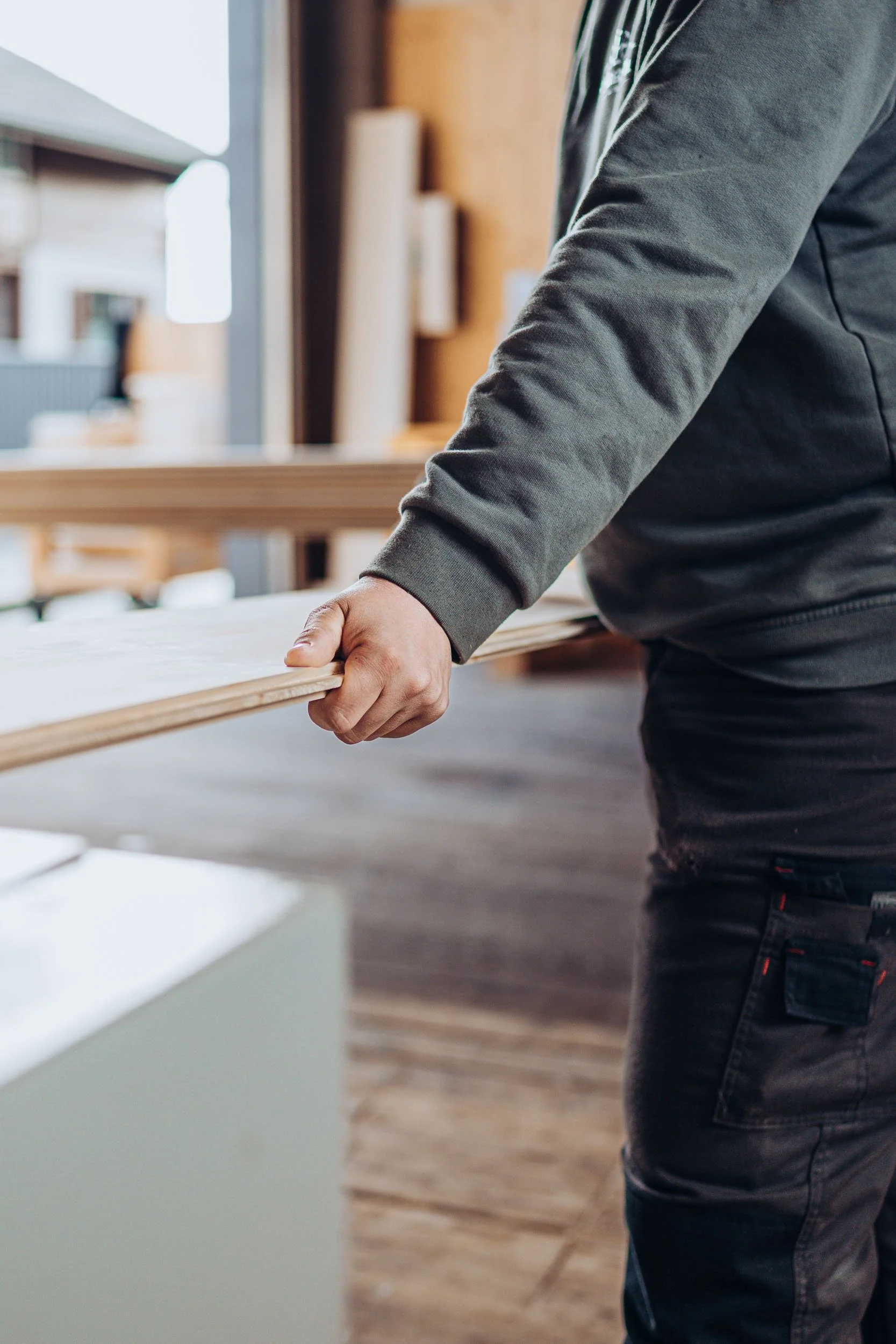 p-2025-074_schaerer-holz_fotoproduktion-bildwelten-web-114.jpg