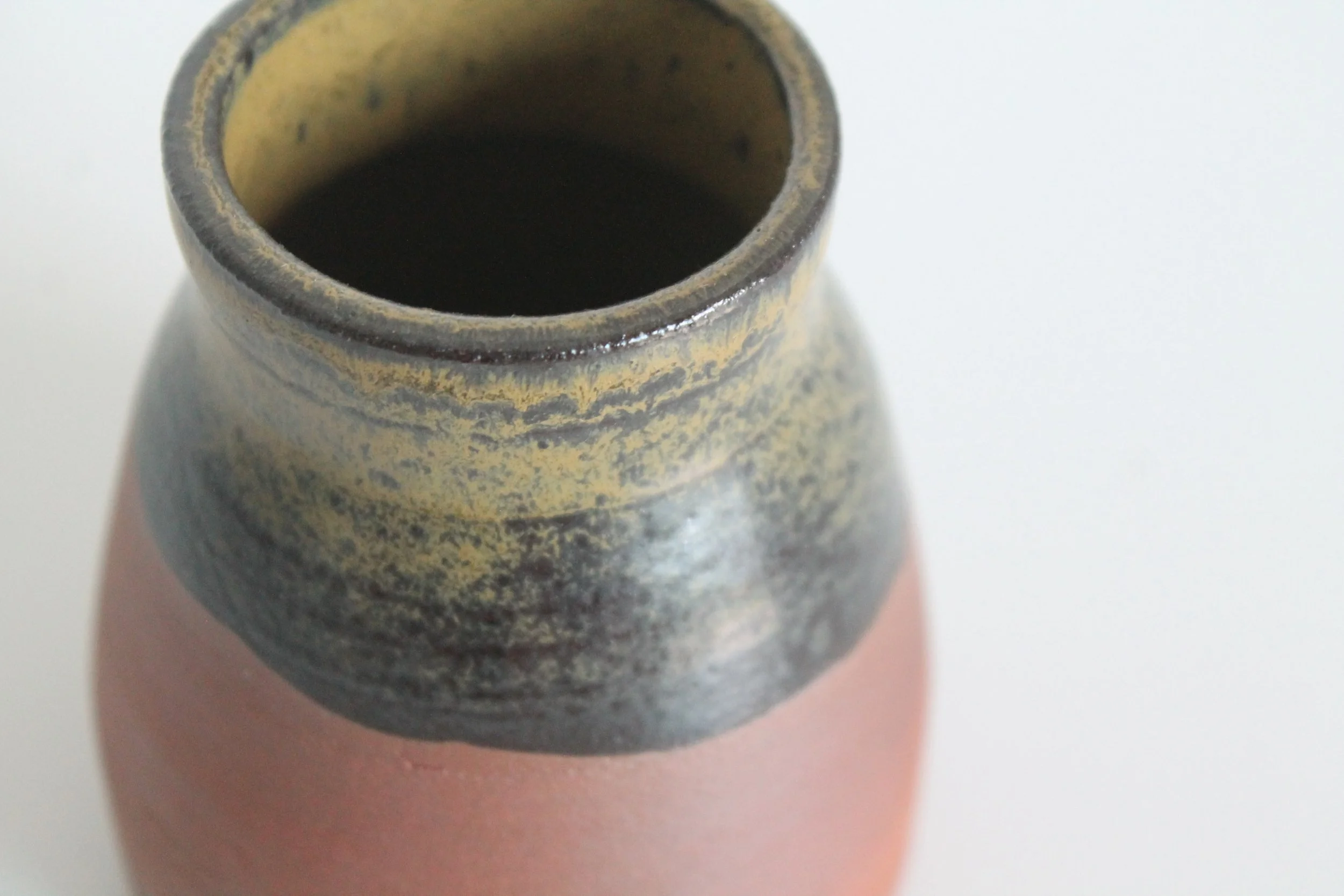 Vaso Amarelo Ouro
