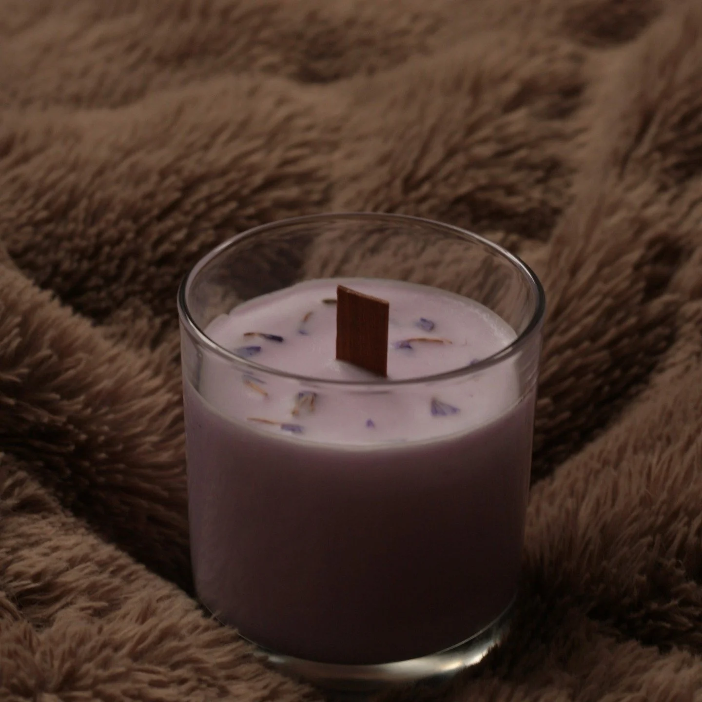 Lavender Tenderness

A glass candle with a soft lavender hue. A gentle blend of lavender, chamomile, and vanilla that fills your room with warmth and calm.