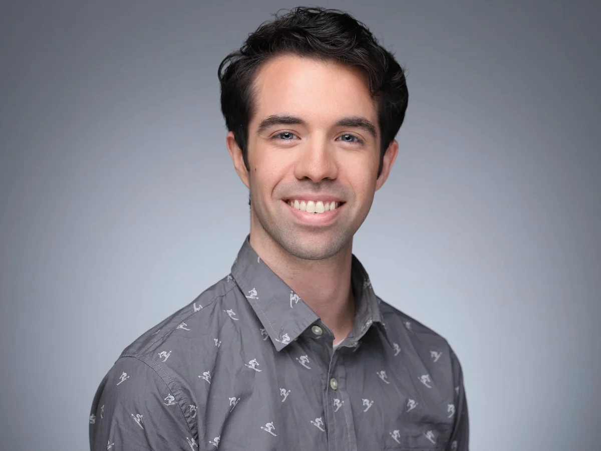 CNBC headshots-1215_(2).JPG