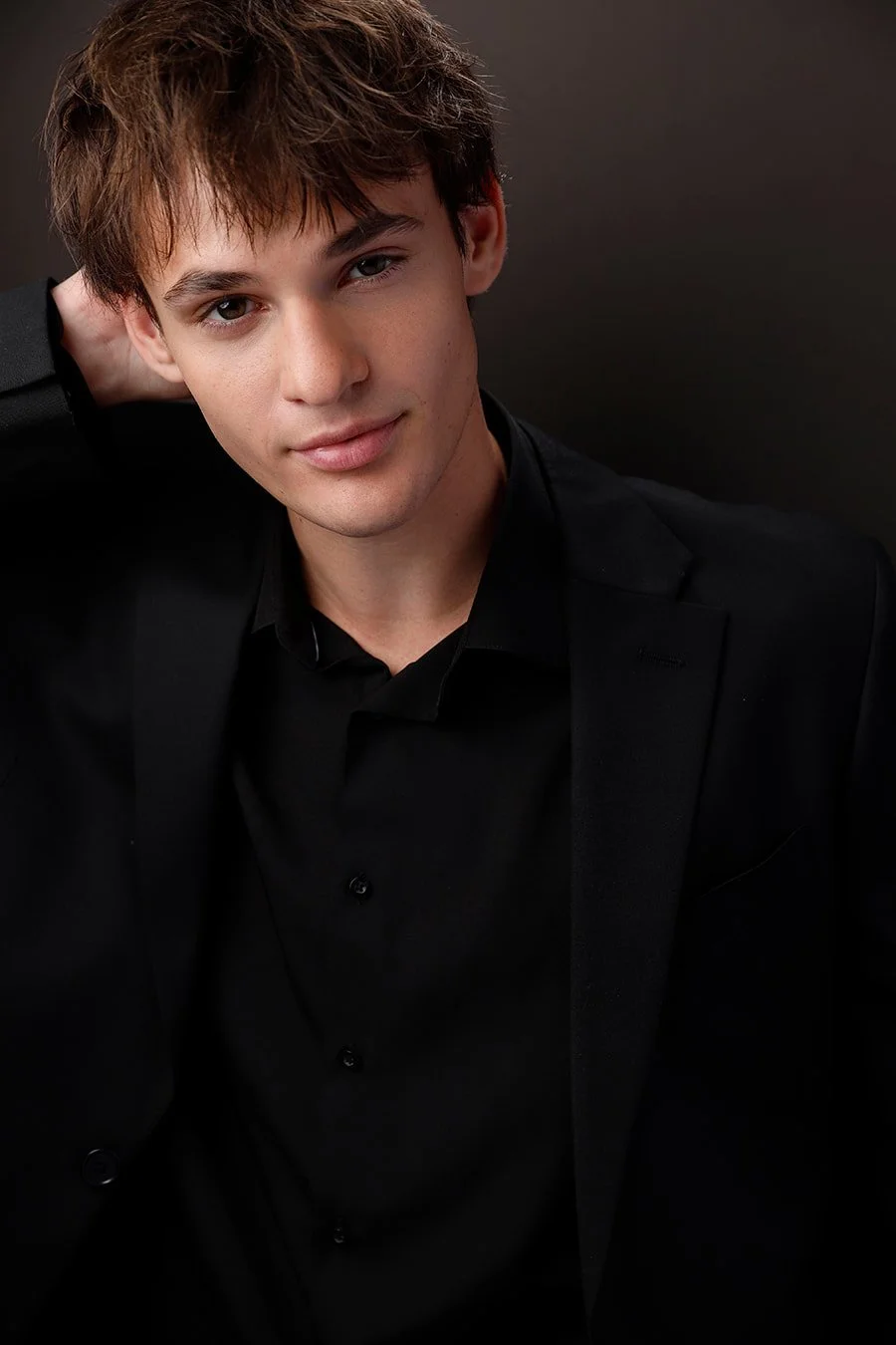 male-actor-model_orig.jpg