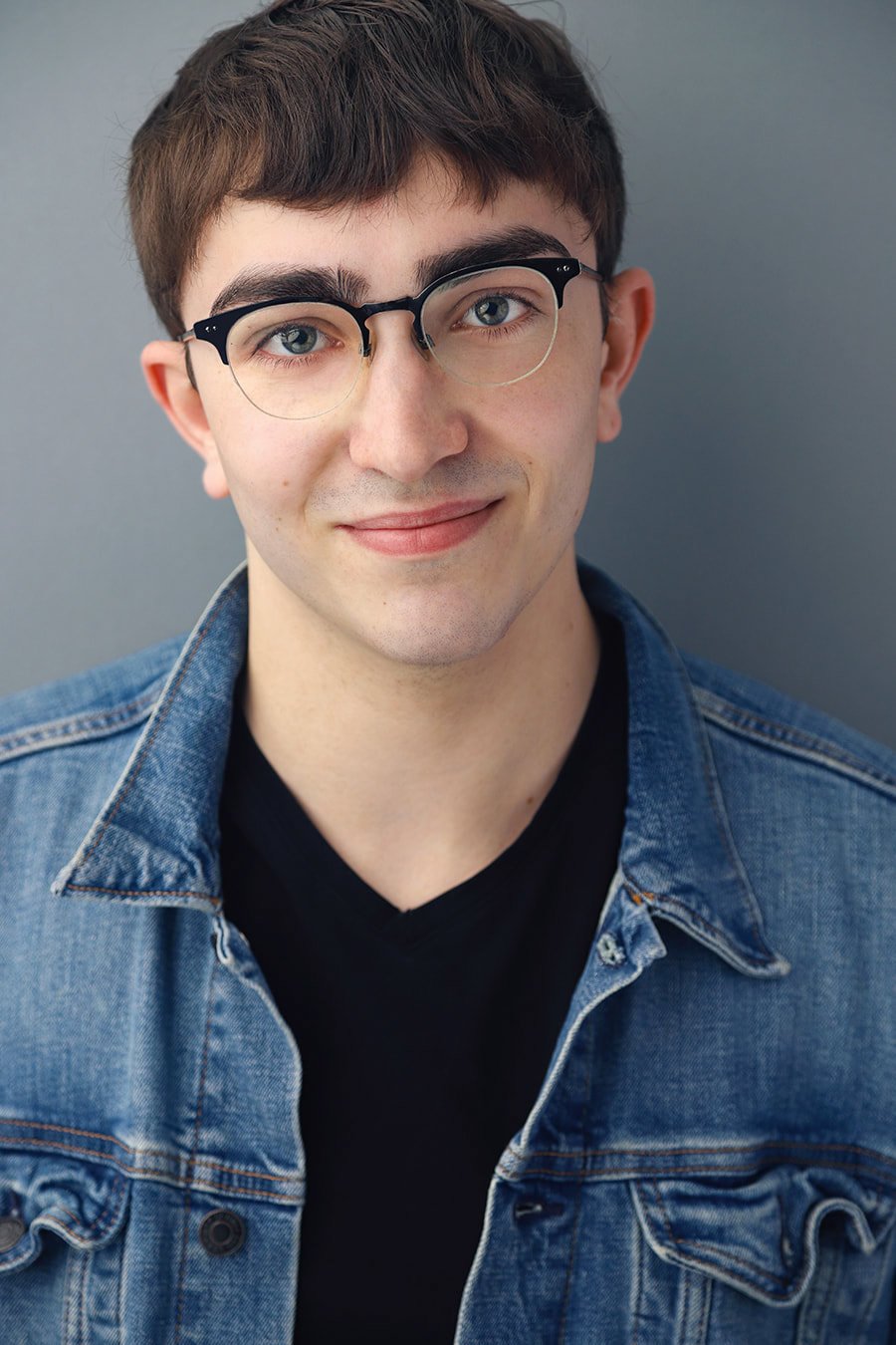 actor-glasses-hip-2-web_orig.jpg