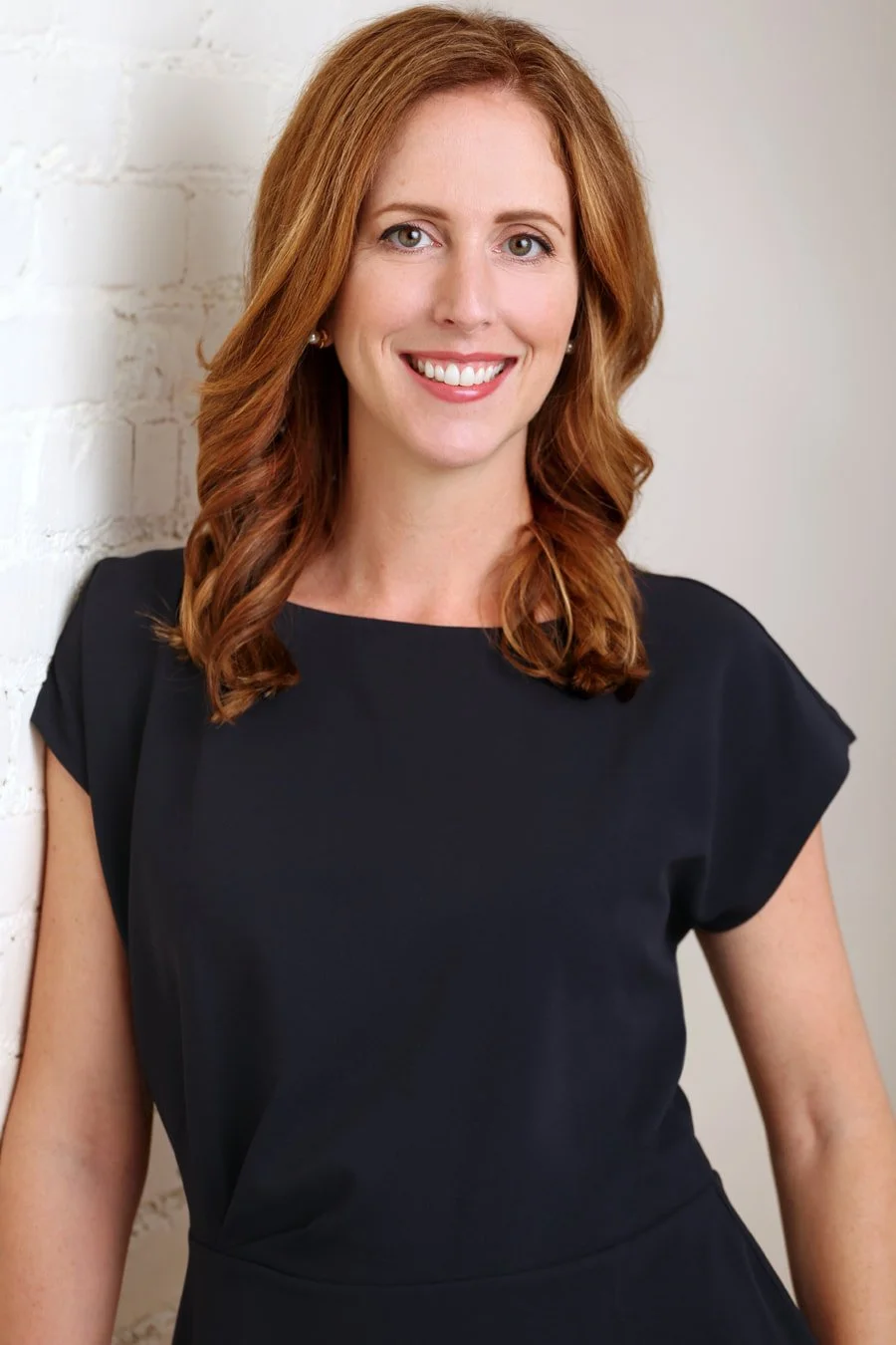 casual-headshot-business-studio_orig.jpg