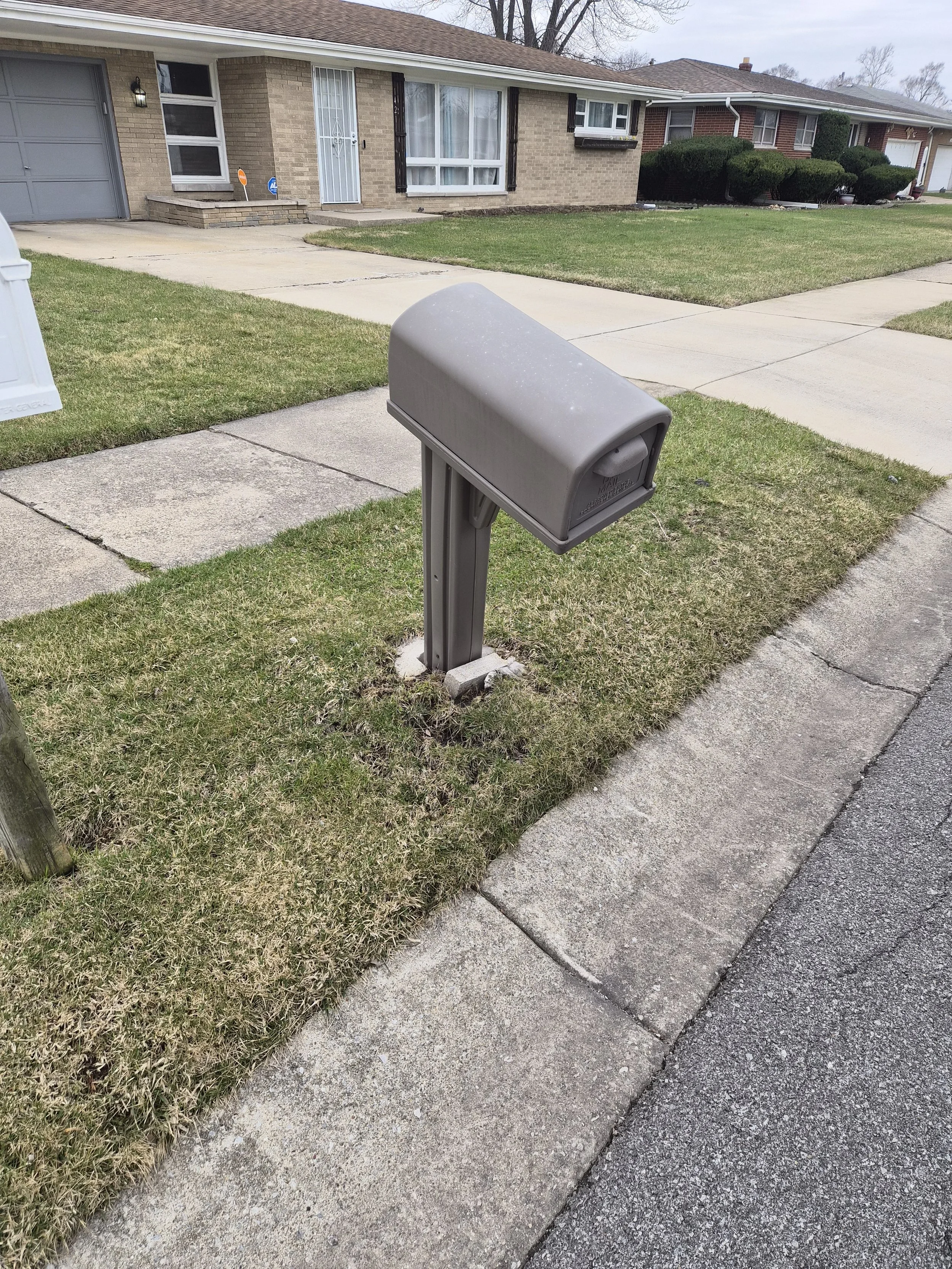 Damaged Mailbox repair Hobart Indiana