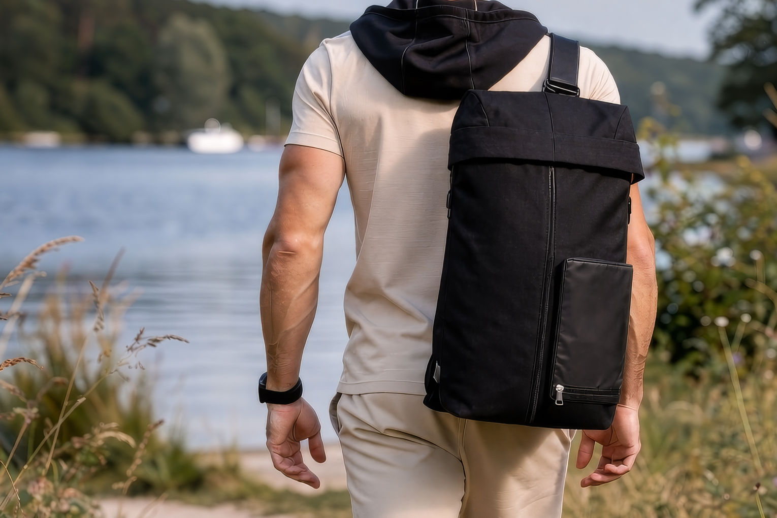 AFTERTIDE system carried in compact form before water activity