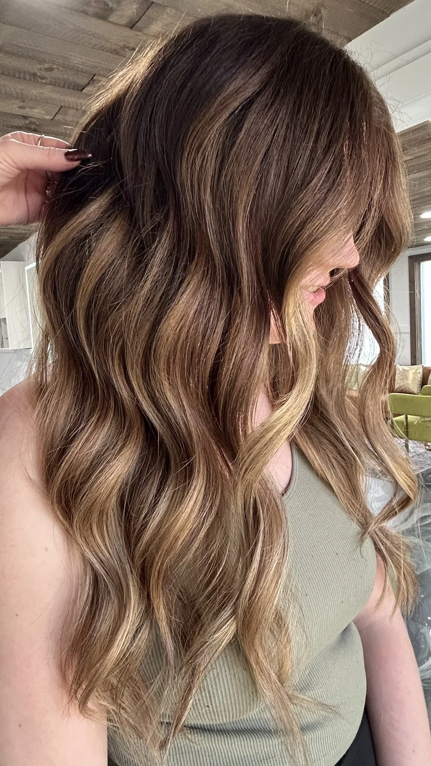 Healthy, dimensional brunette hair transformation