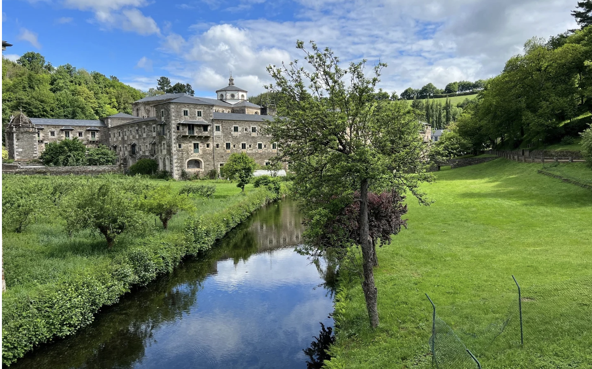 Day 33 Tricastela to Sarria 