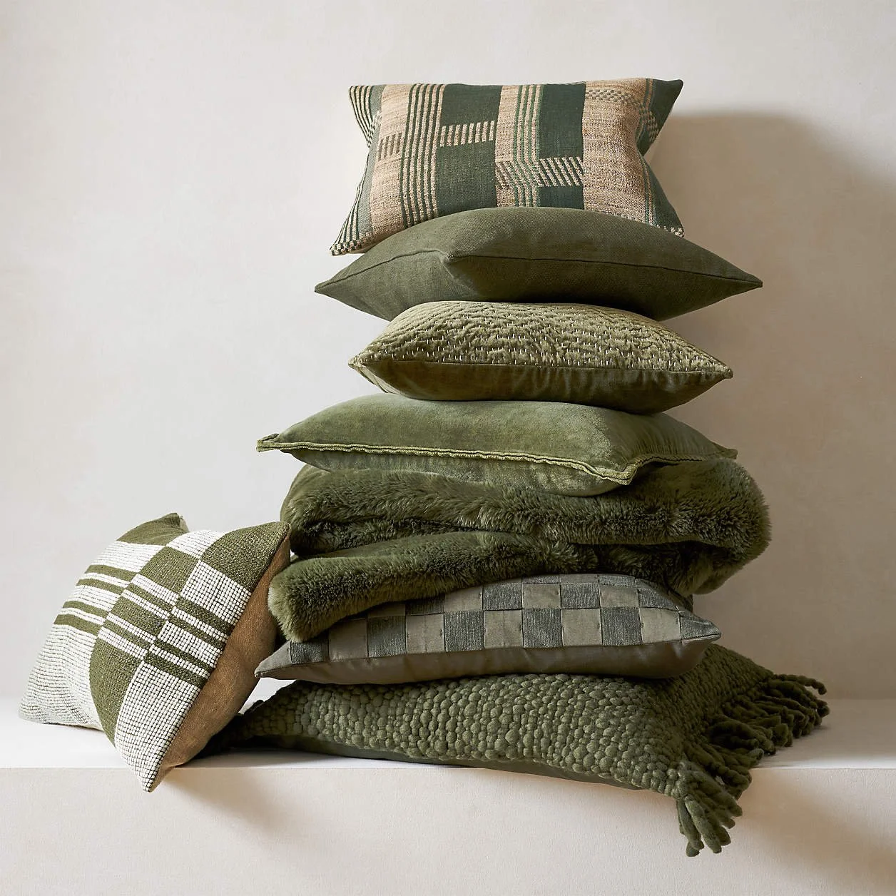 Crate_pillows_10.jpeg