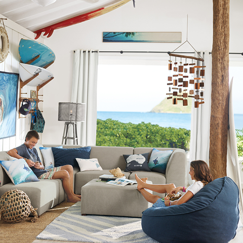 Kelly_Slater_for_PBteen_Sectional@lowres.png