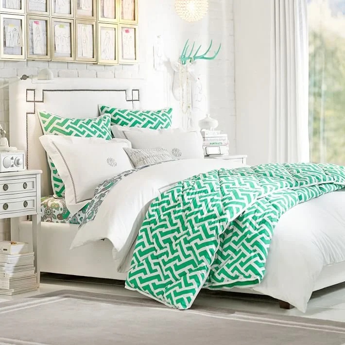 pretty-poms-pillow-cover-o.jpg