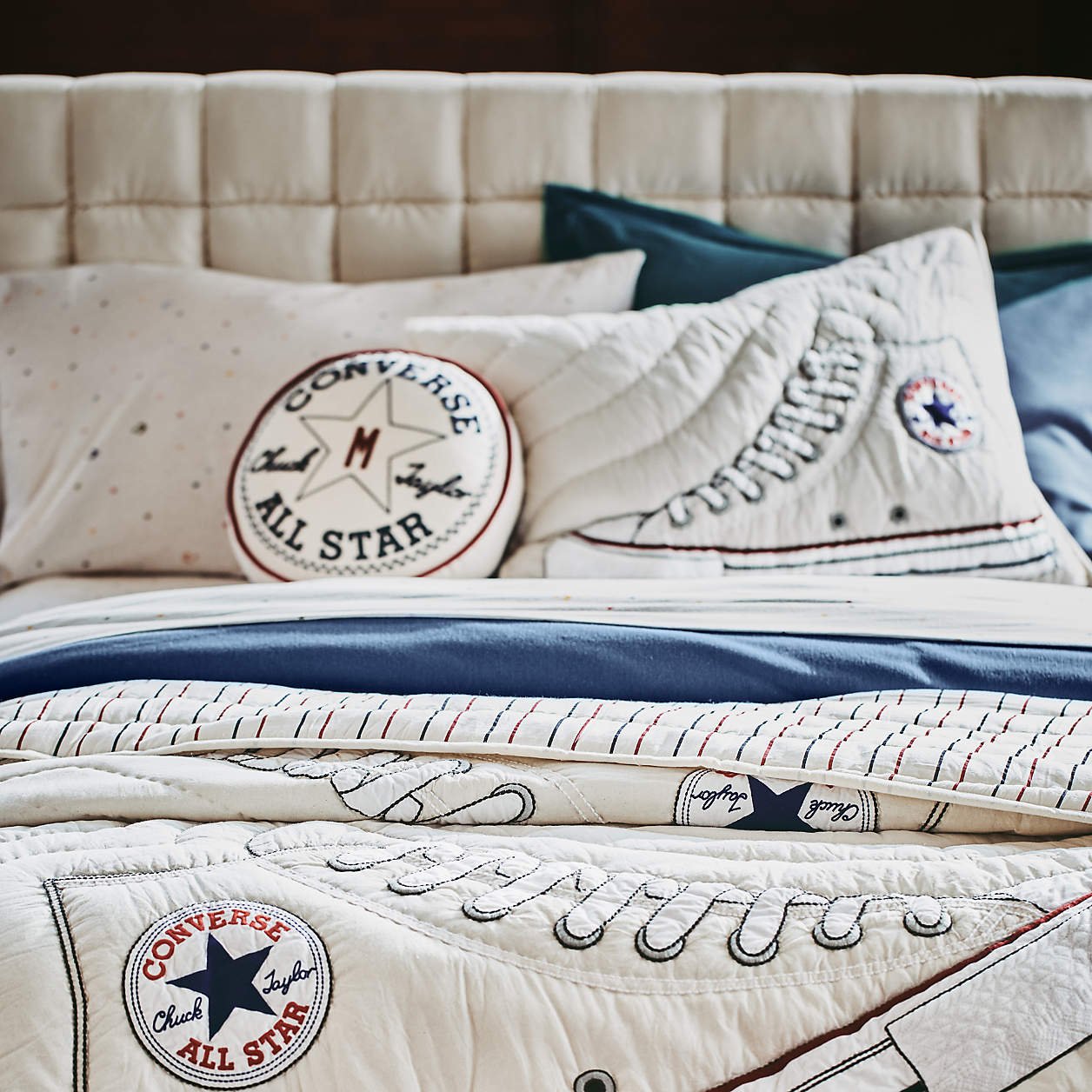 converse_2.jpeg