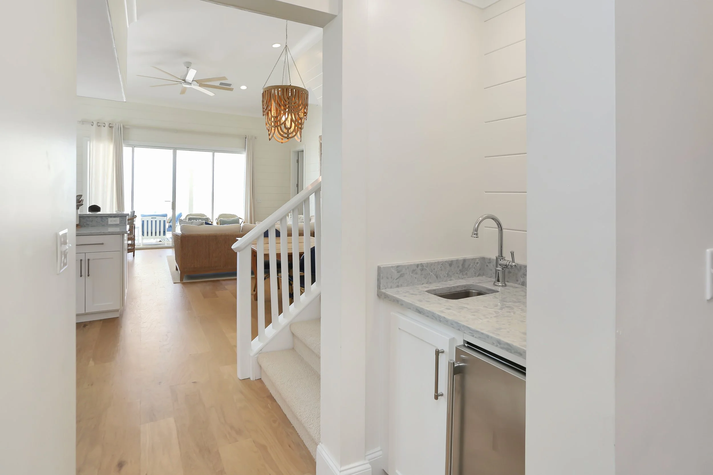 South side wet bar with mini fridge