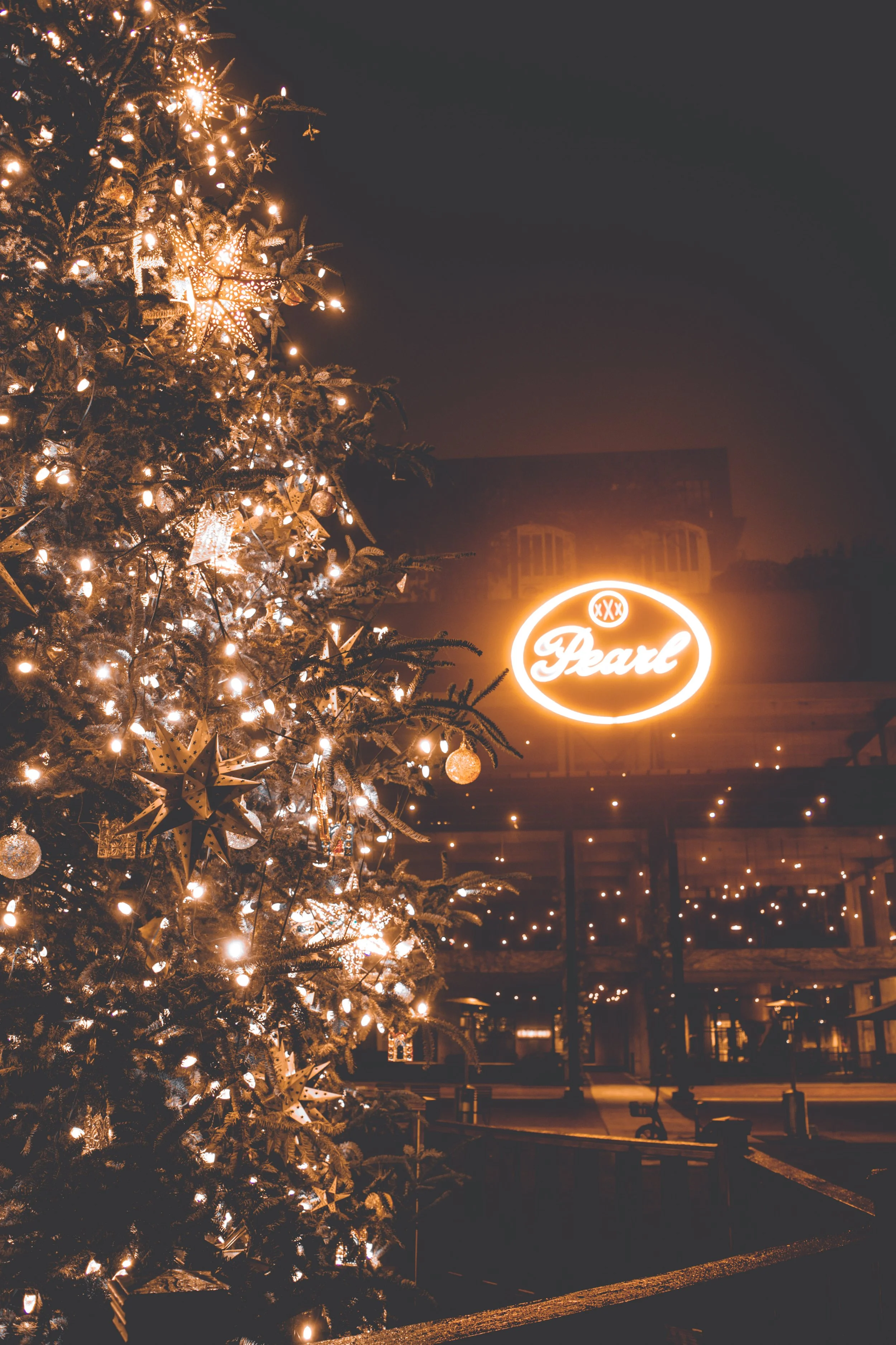 Christmas At The Pearl