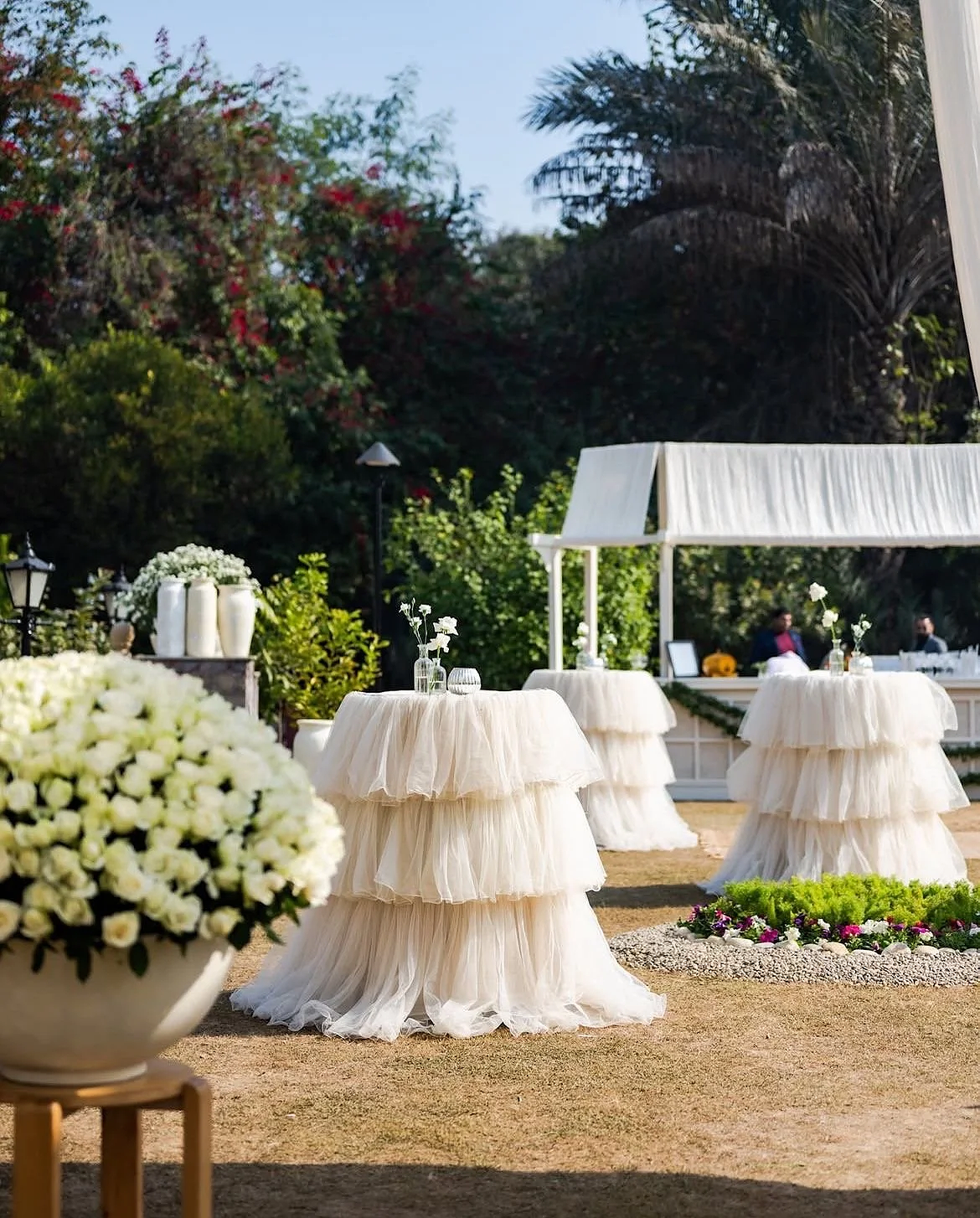 Geometric drawing of an outline square with sections divided by vertical, horizontal, and diagonal lines.