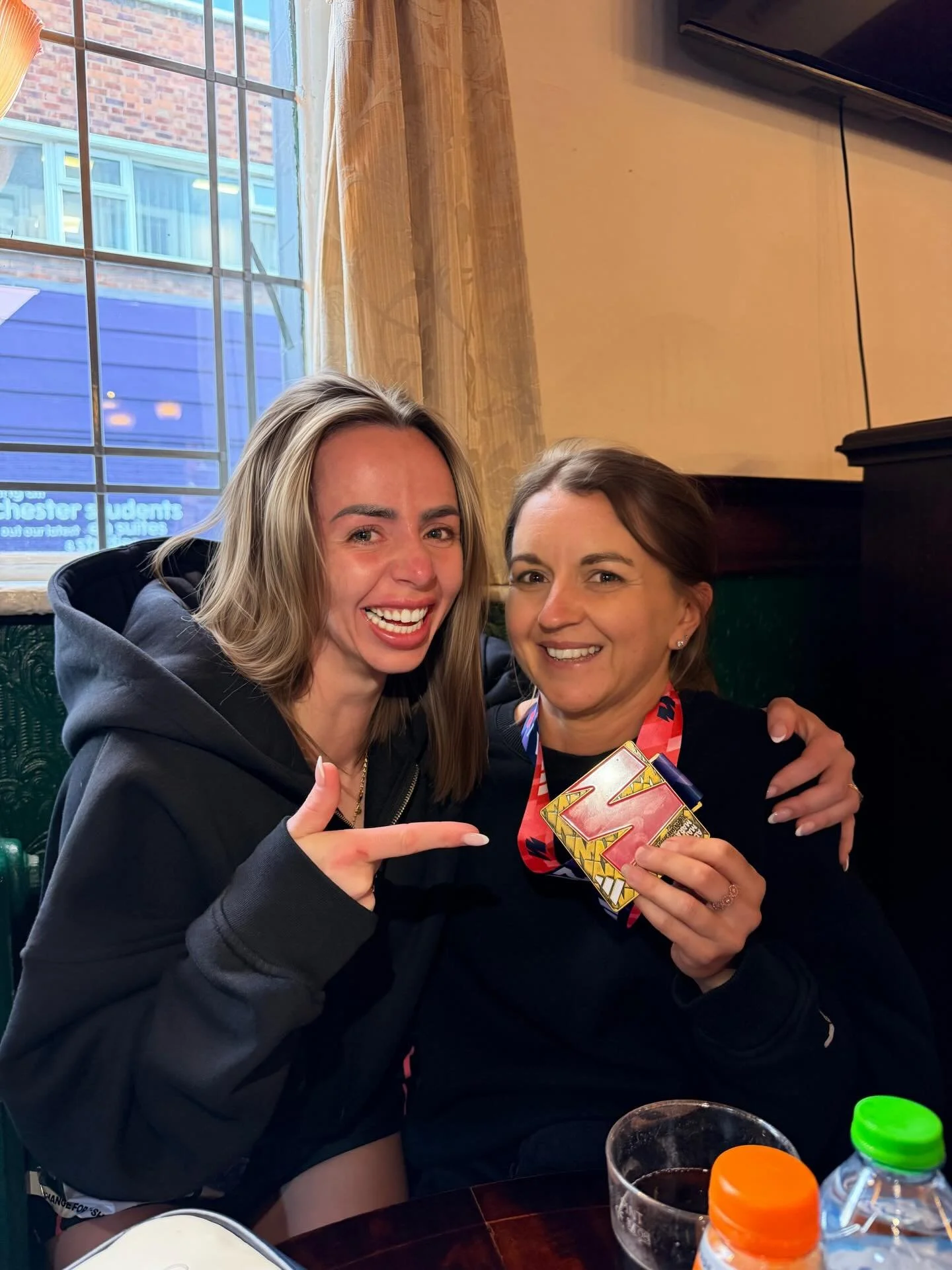 My girl really went and did it.

She completed Manchester marathon 🥹 

She showed up despite everything life threw her way - personal challenges that could&rsquo;ve easily knocked her off track.

She pushed through training sessions when motivation 