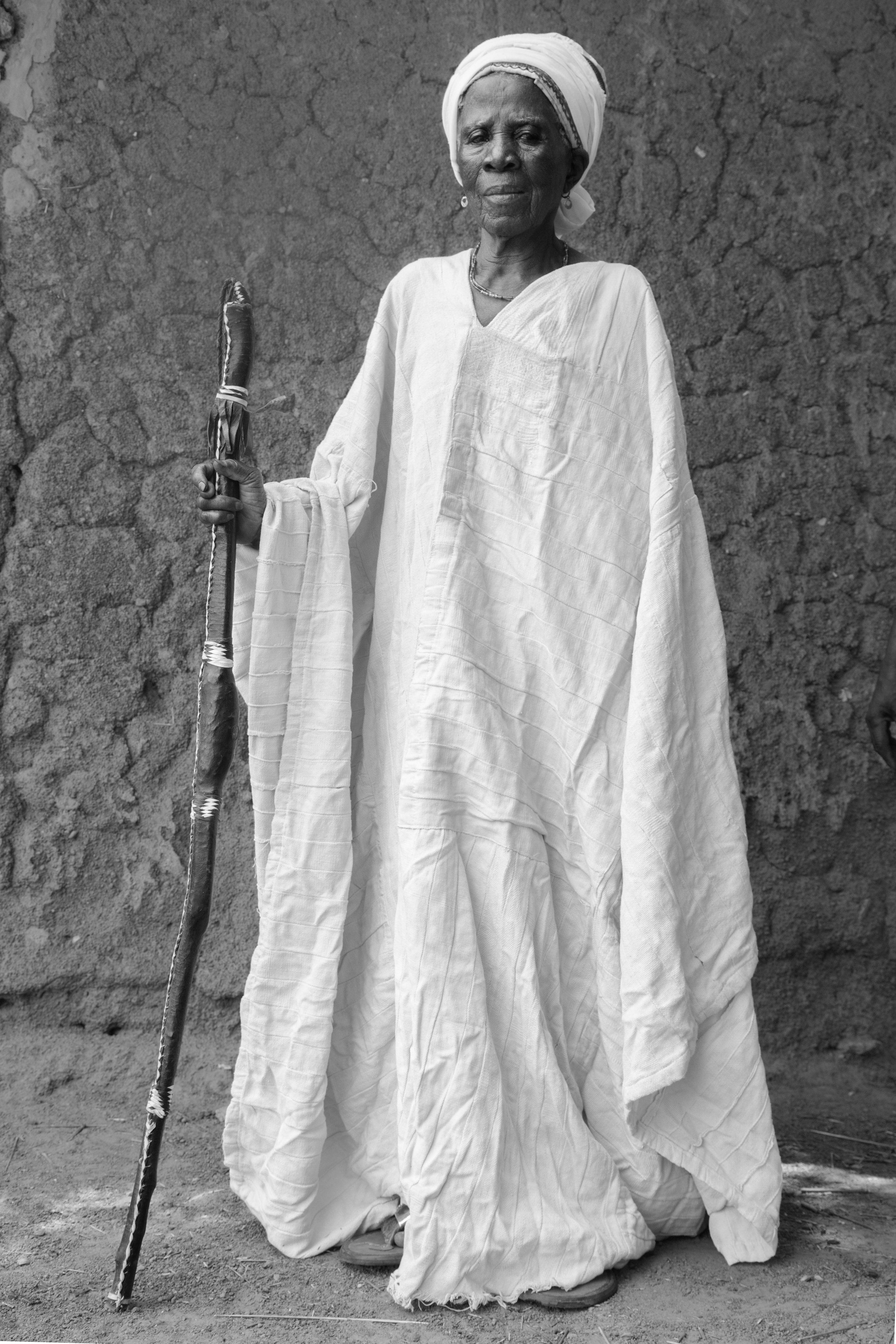 karaga shilling aa fati dahamani — archival portrait photograph by Eric Gyamfi
