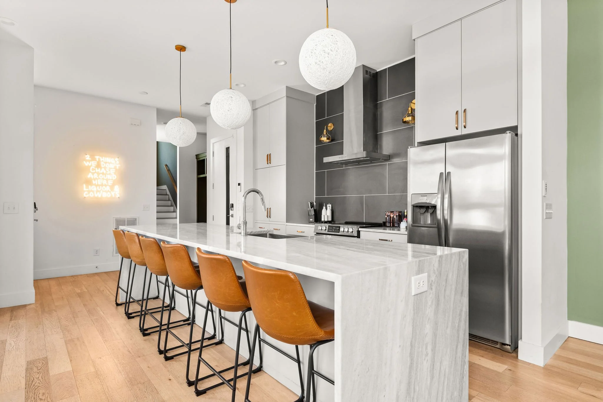 1106E_Buchanan_St_08 (1).jpg