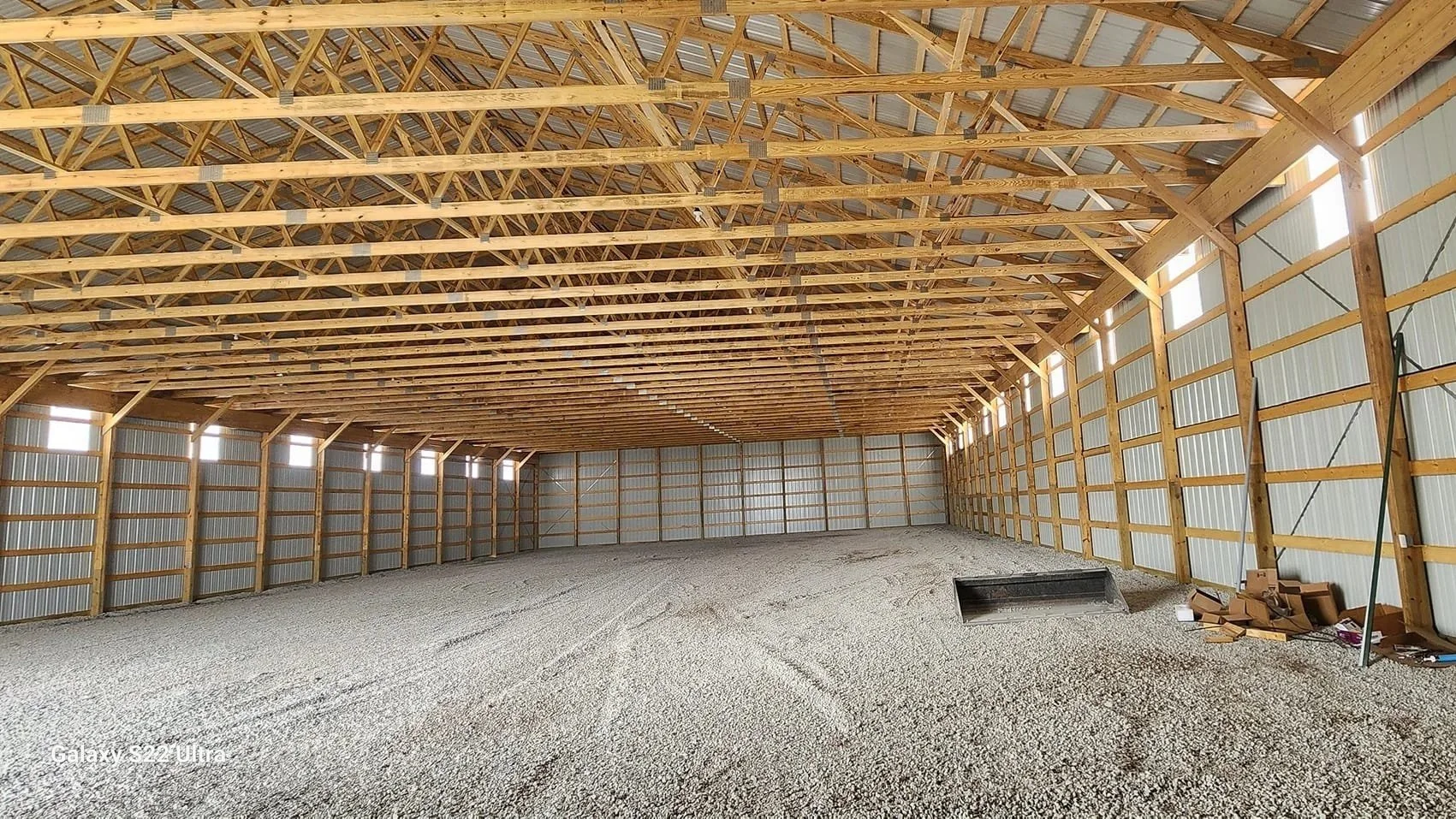 80x144x18+pole+barn+inside+modena+mo.jpg