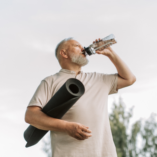 Reprendre le sport après 50 ans : le guide complet pour recommencer sans se blesser