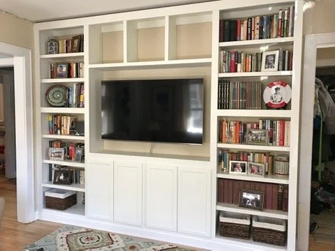 Custom Built-In Entertainment Center & Bookcase Wall